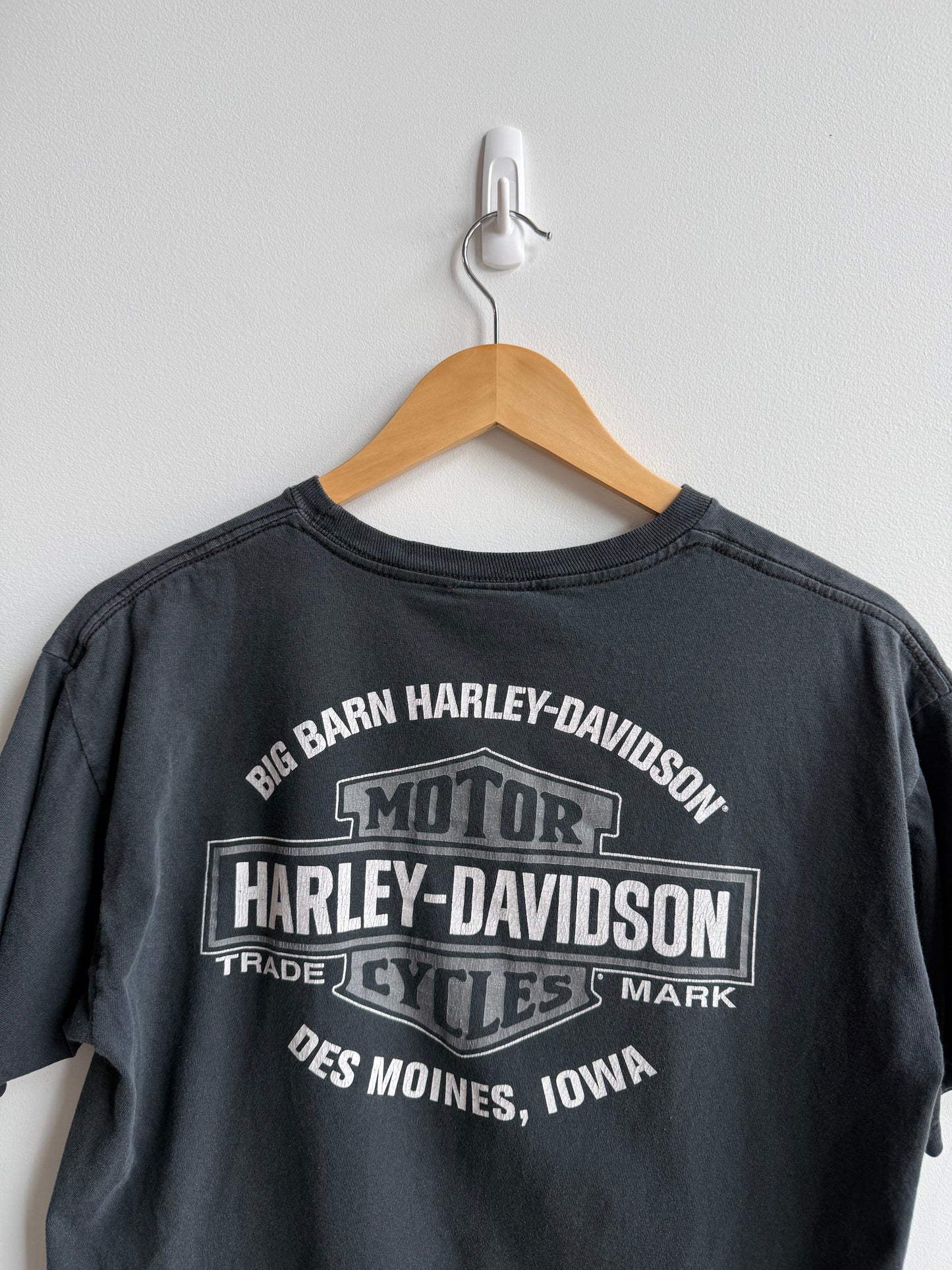 (M) Harley Des Moines Tee