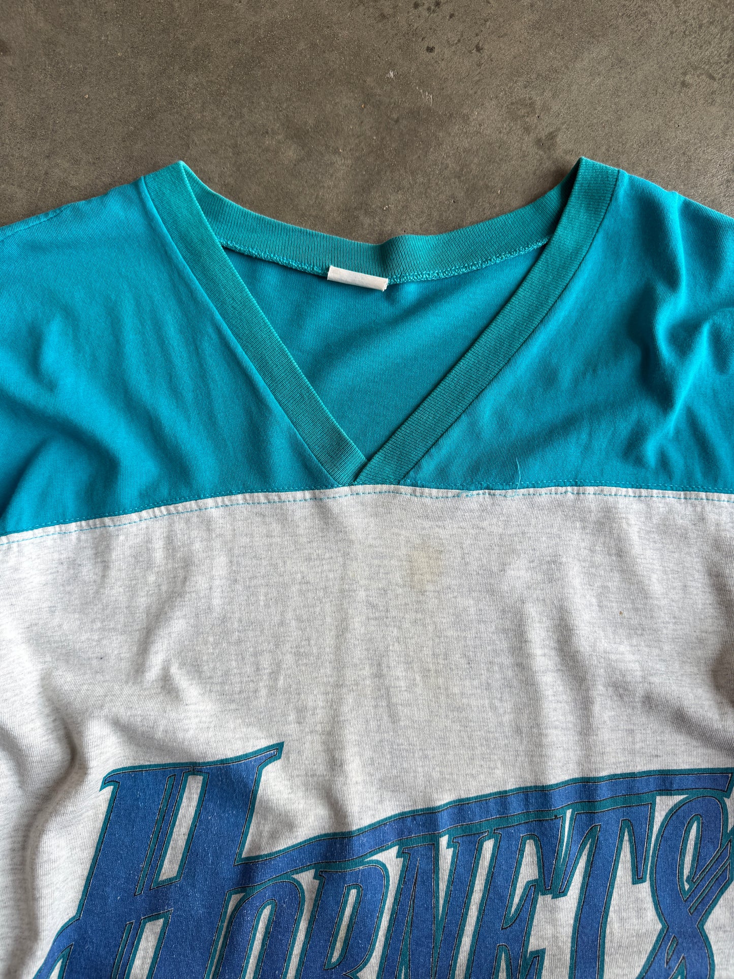 (XL) Charlotte Hornets Tee