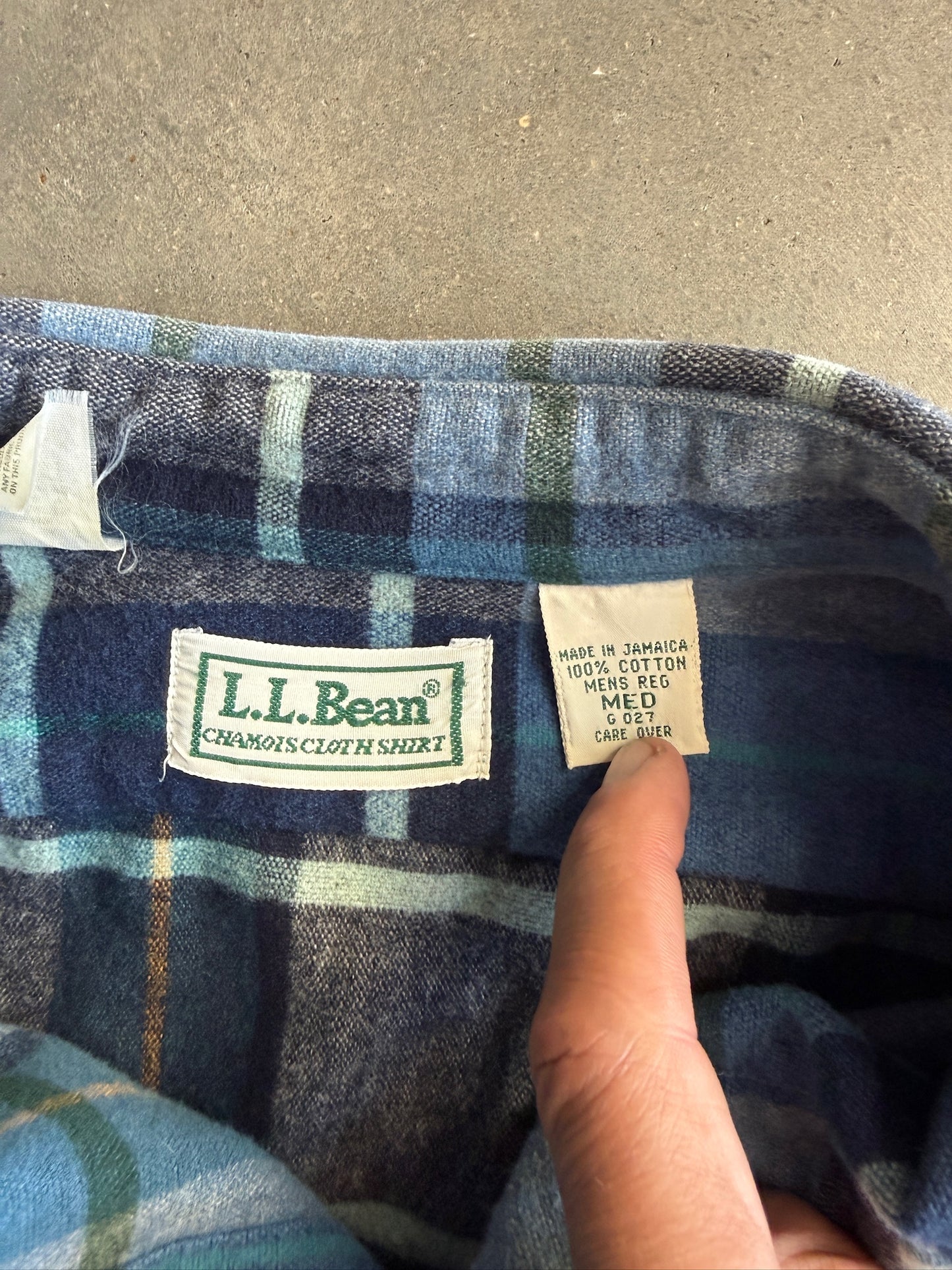 (M) LL Bean Shirt