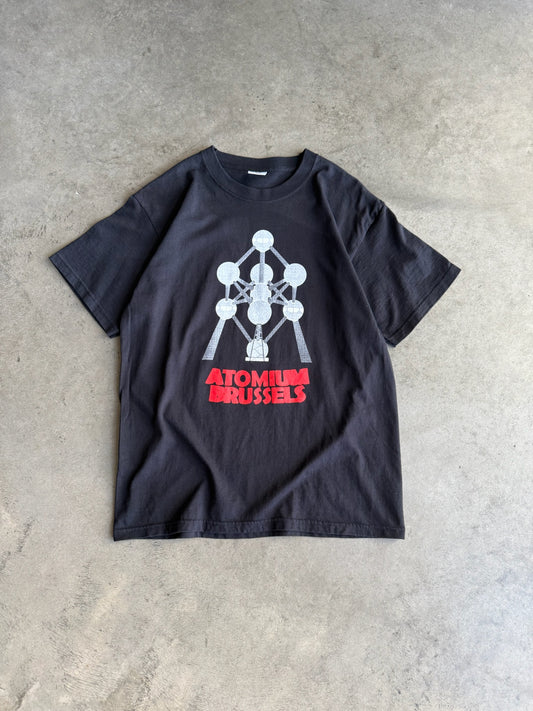 (L) Atomium Brussels Tee