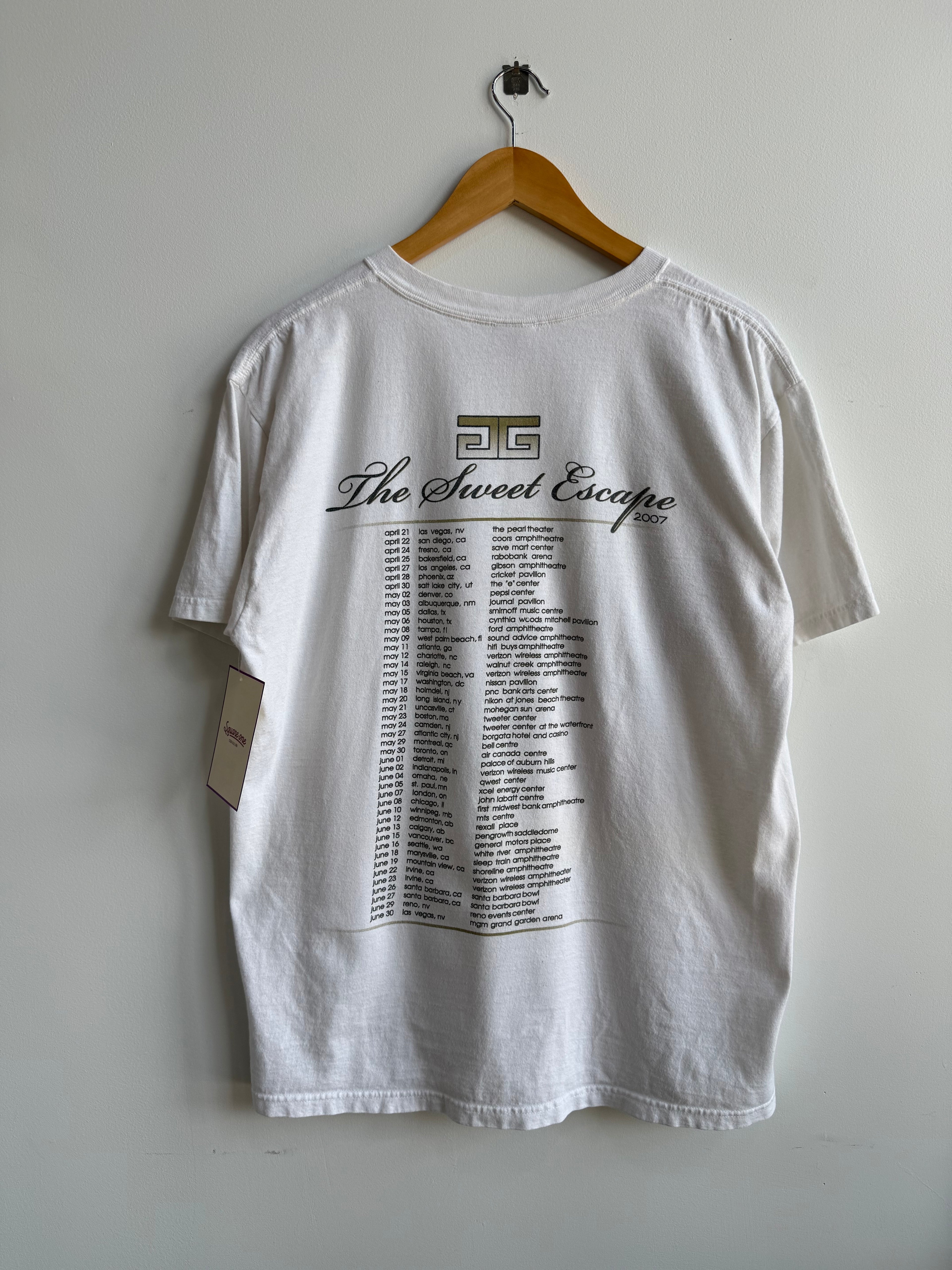 (L) Gwen Stefani Tee