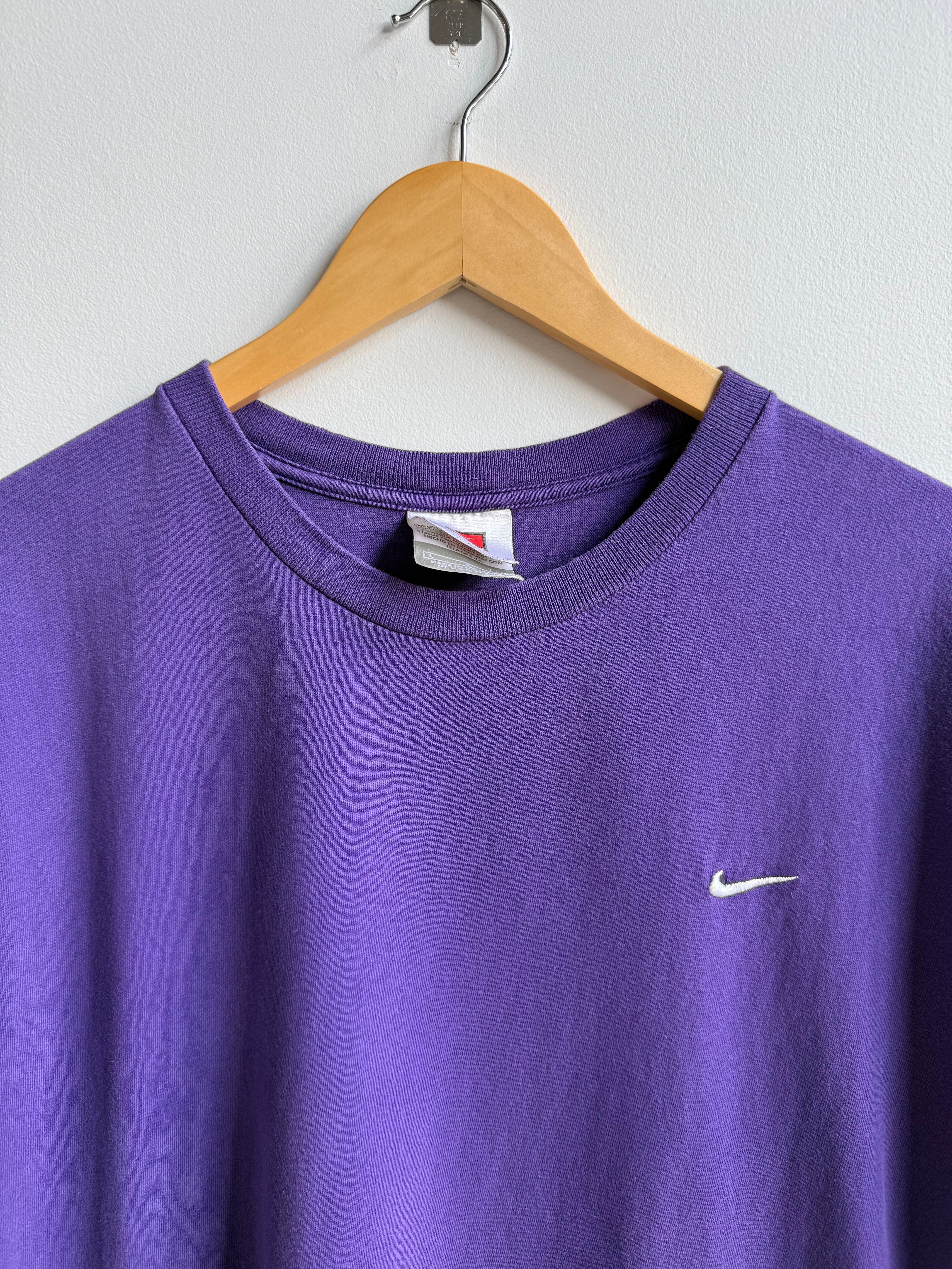 (L) Nike Purple Tee