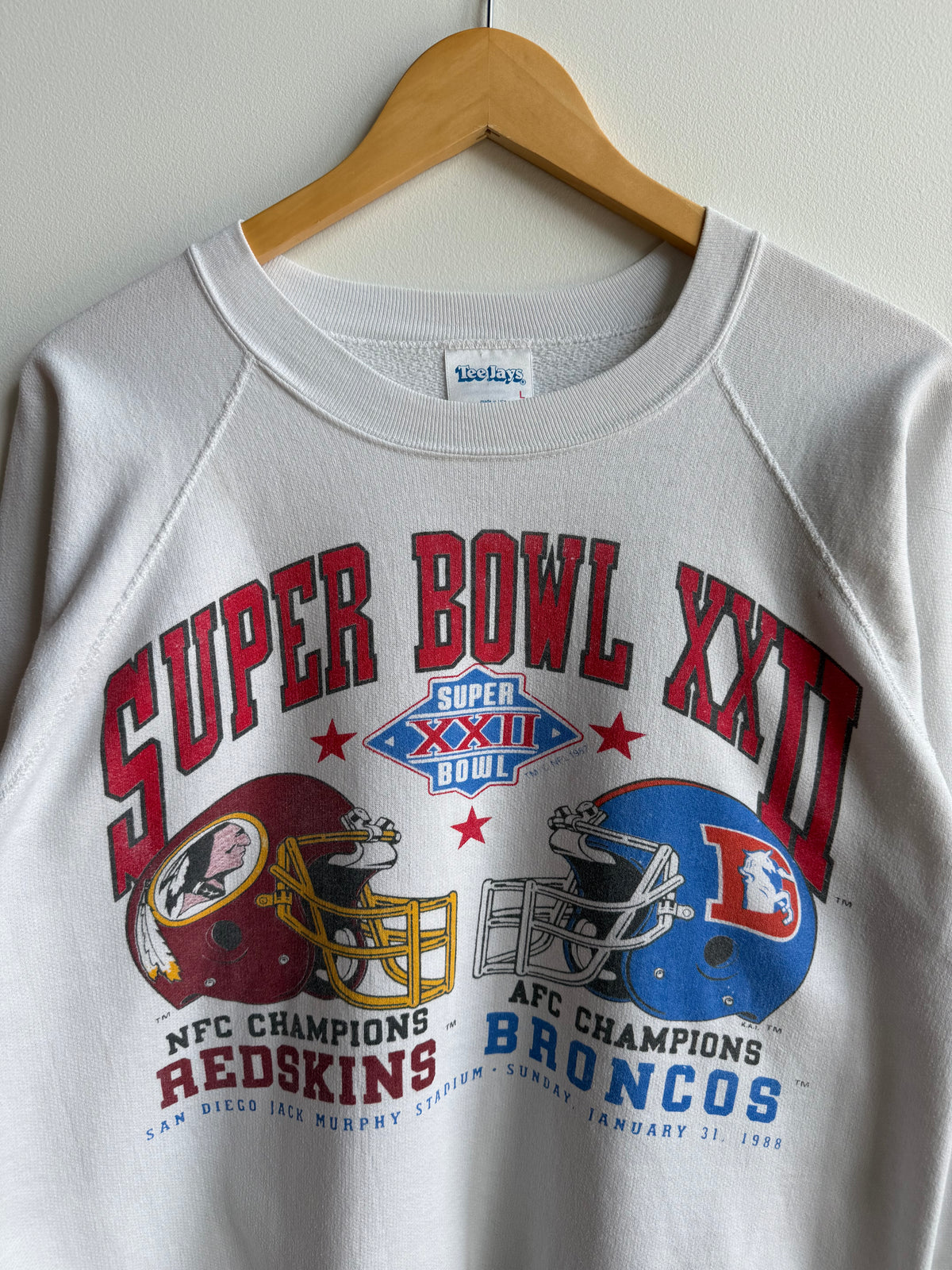 (L) Super Bowl XXII Crew