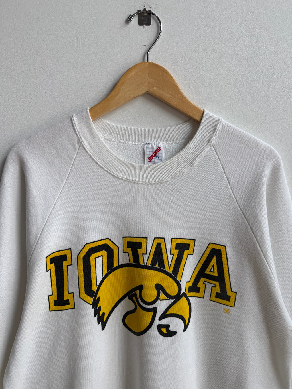 (XL) Iowa Hawkeyes Crew