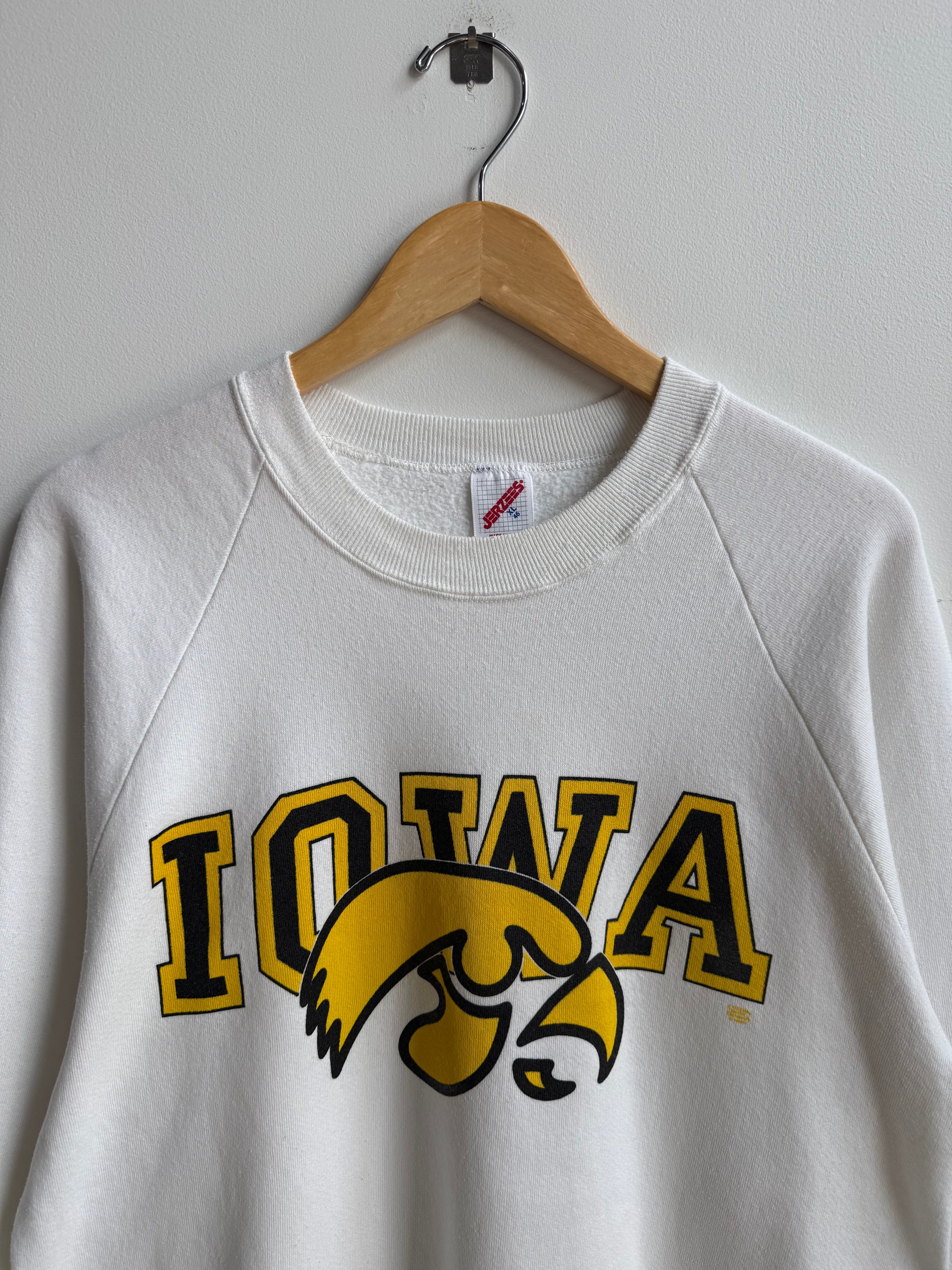 (XL) Iowa Hawkeyes Crew