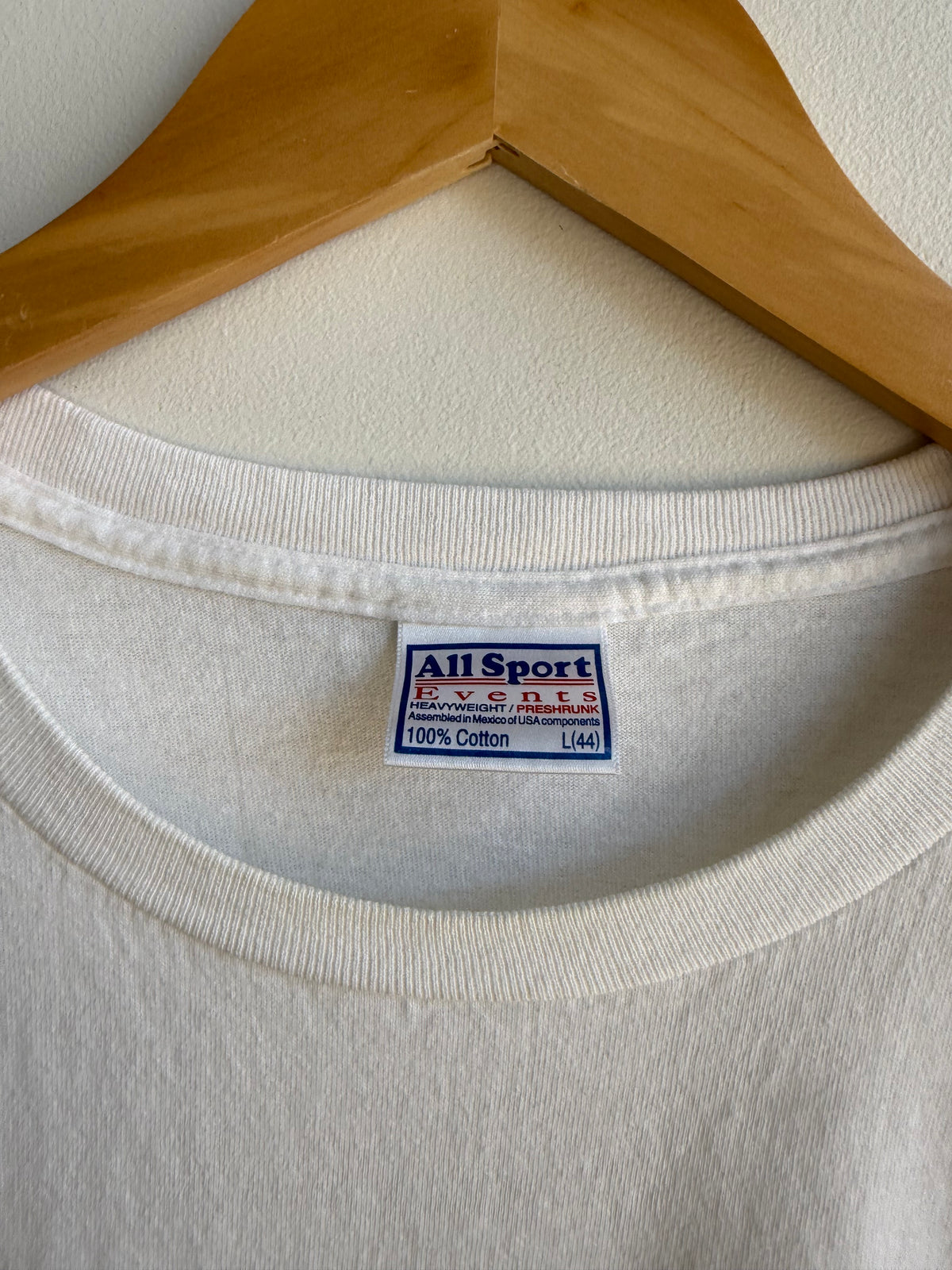 (L) Alaska Wolf Tee