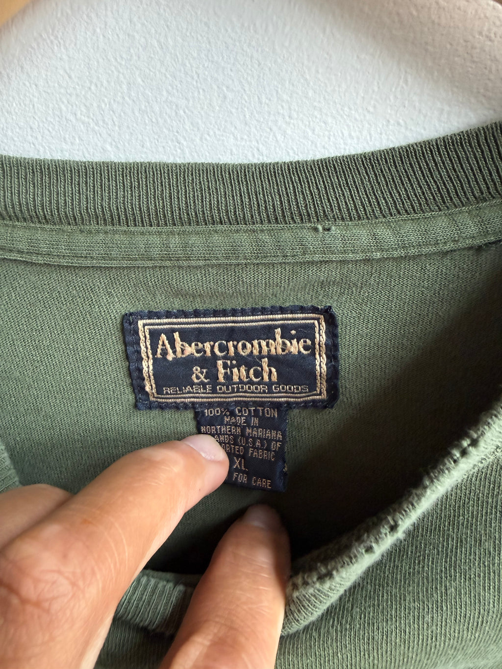 (XL) Abercrombie Long Sleeve Tee