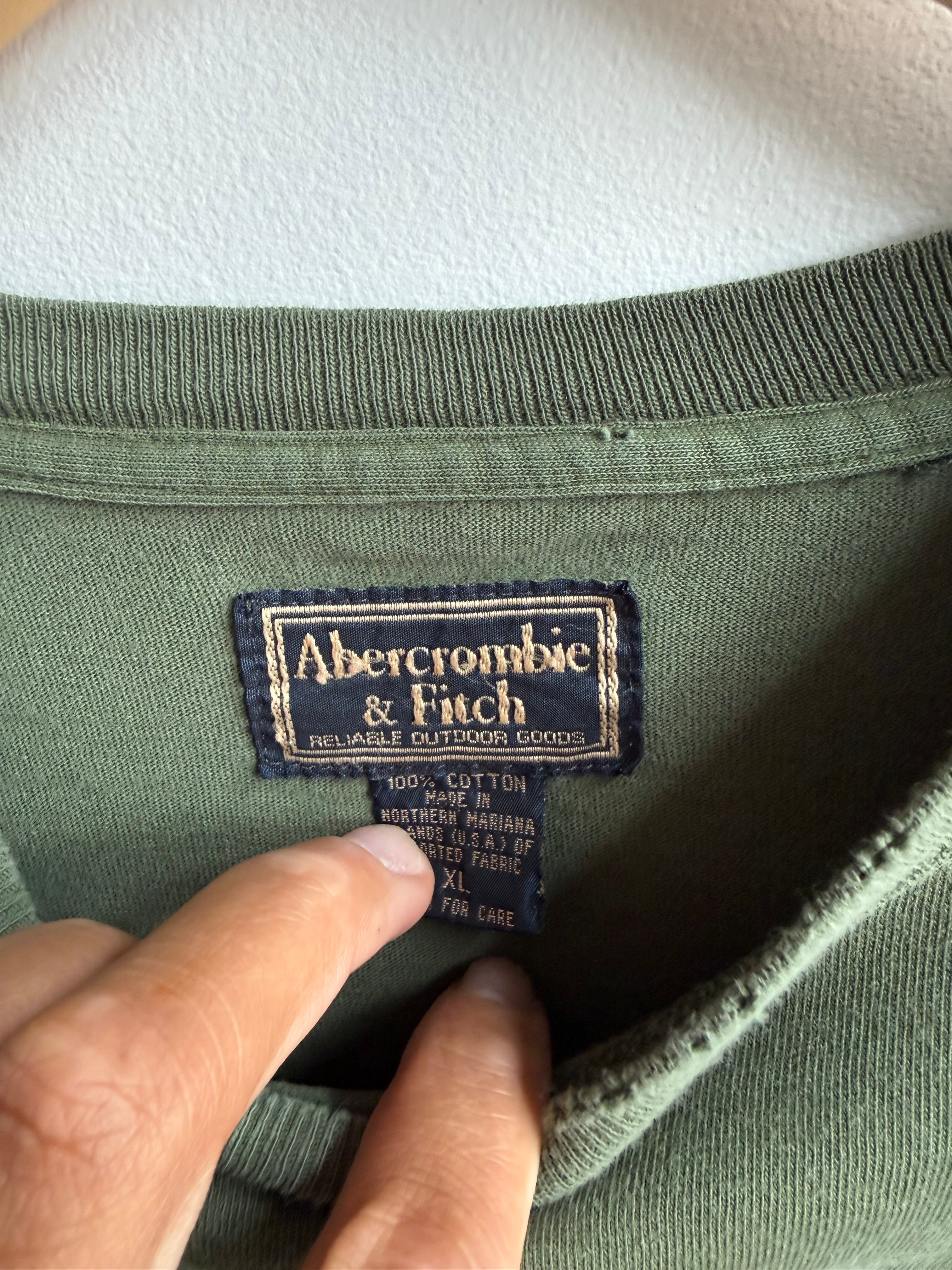 (XL) Abercrombie Long Sleeve Tee
