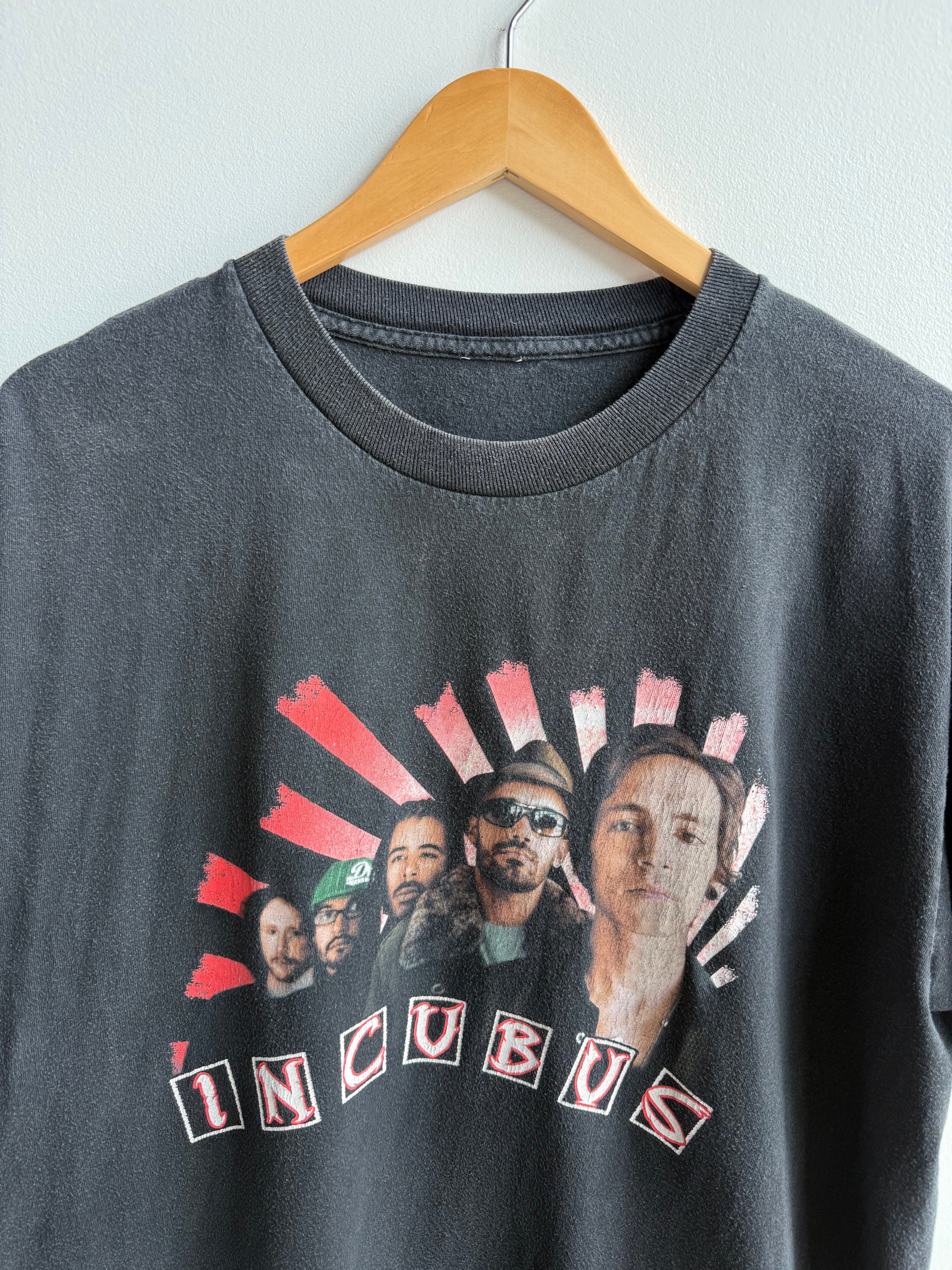 (L) Incubus Tee
