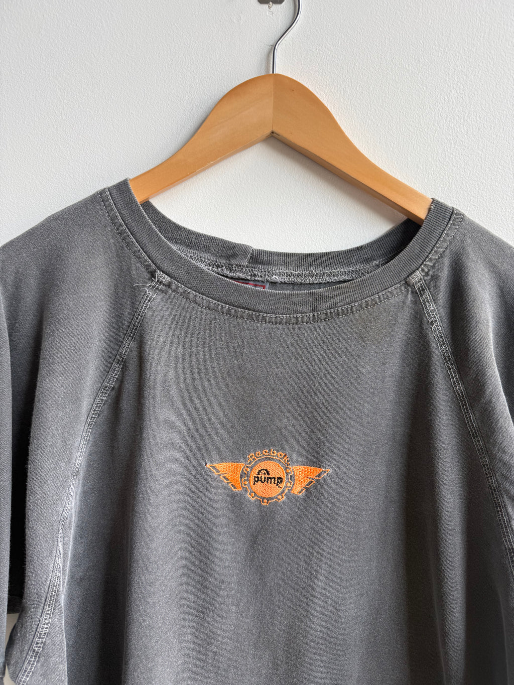 (L) Reebok Pump Tee