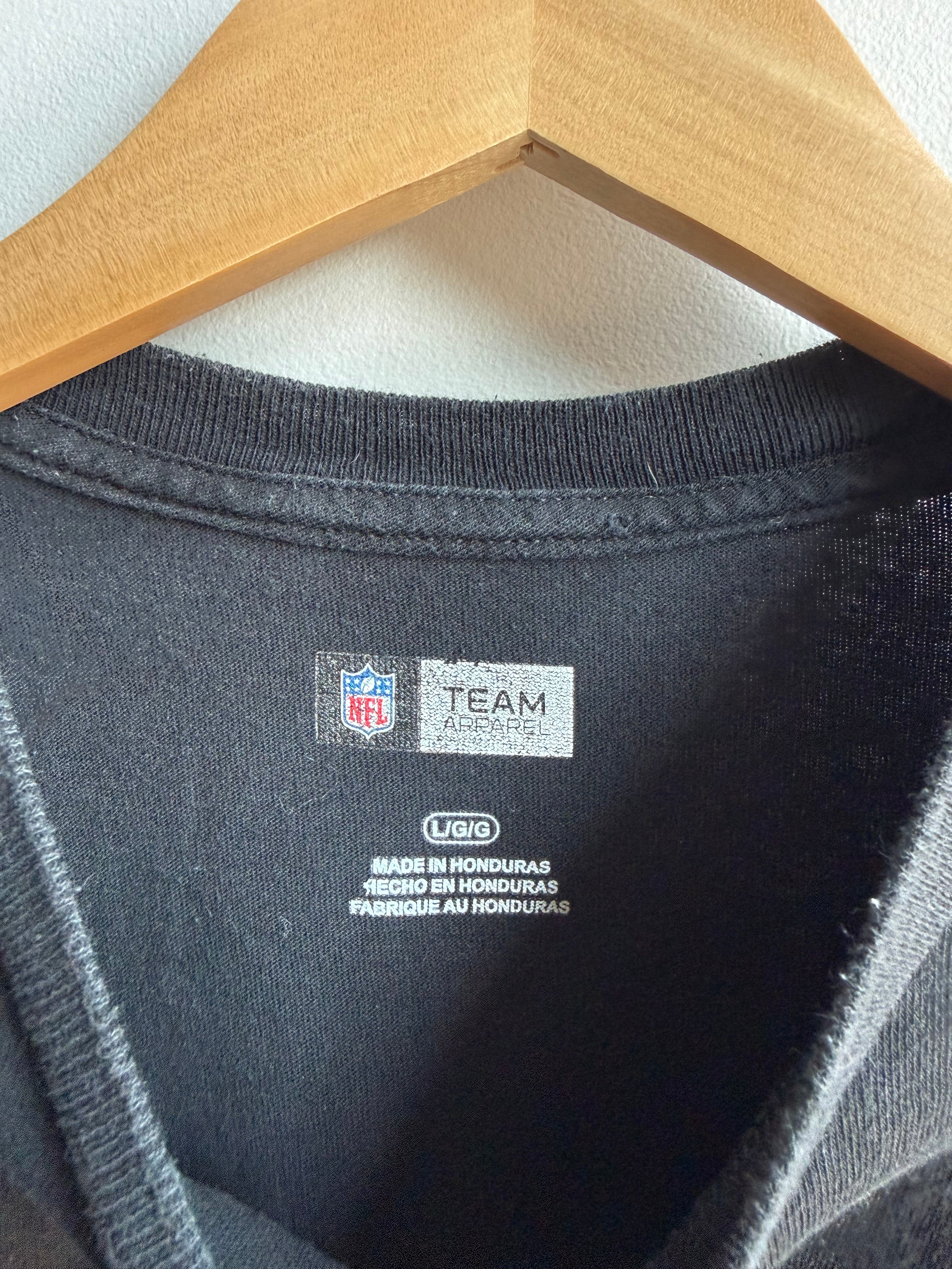 (L) Philadelphia Eagles Tee