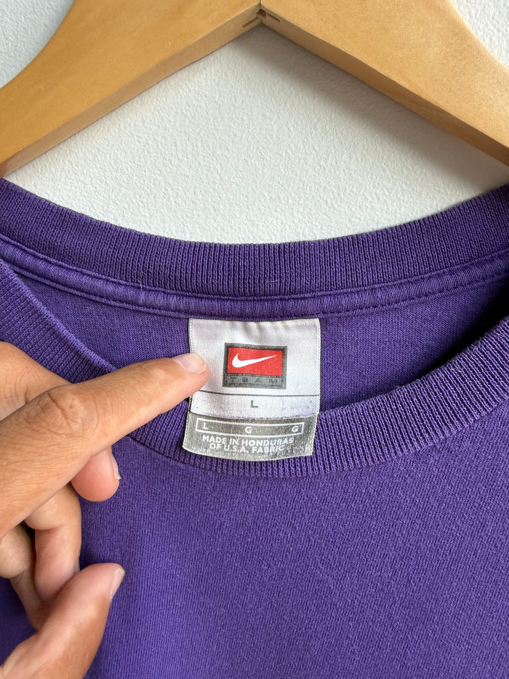 (L) Nike Purple Tee