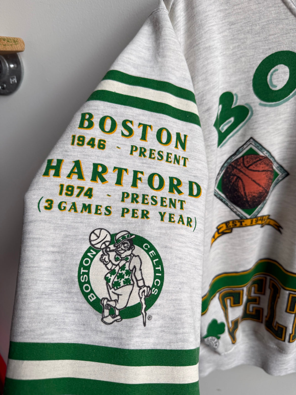 (M) Boston Celtics Crew