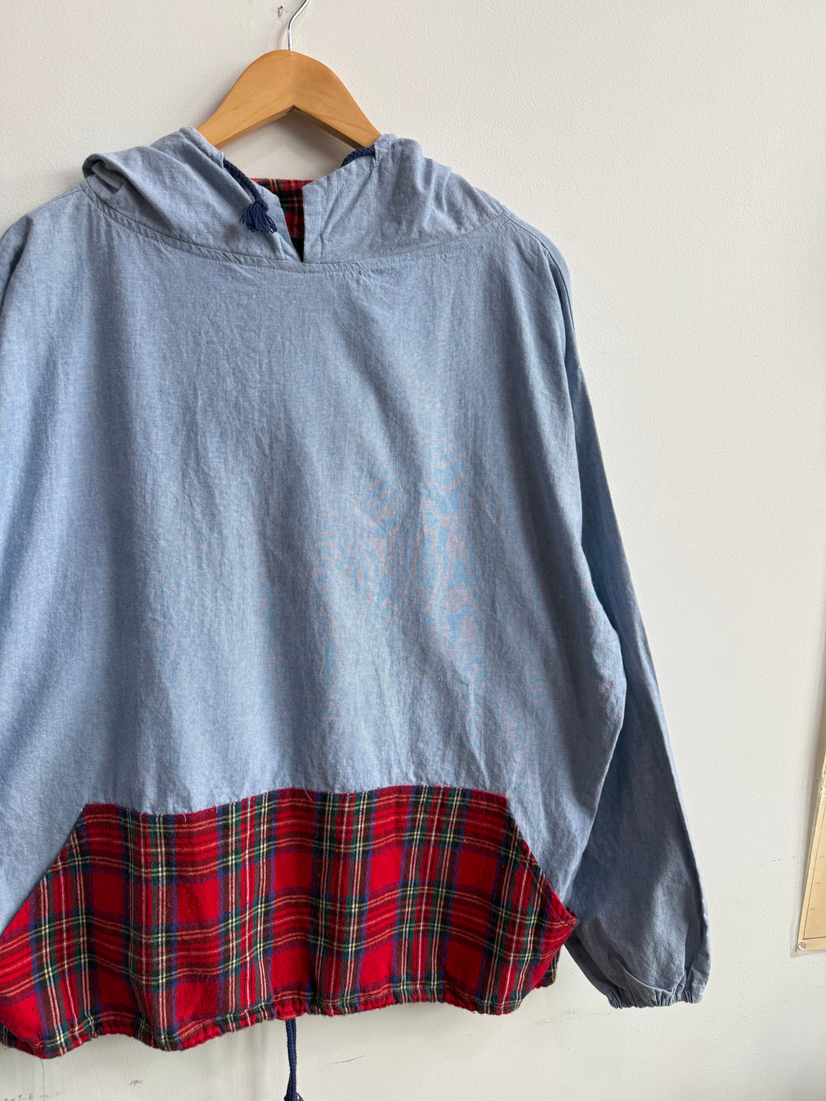 (XL) Aintree Pullover Hoodie