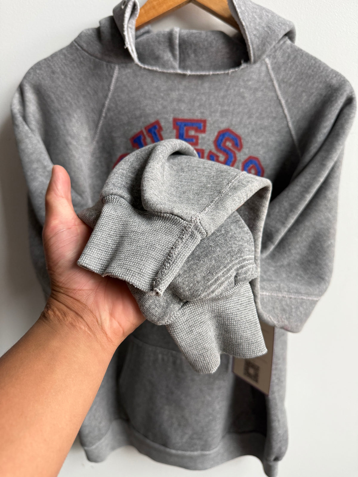 (XL) Guess Hoodie