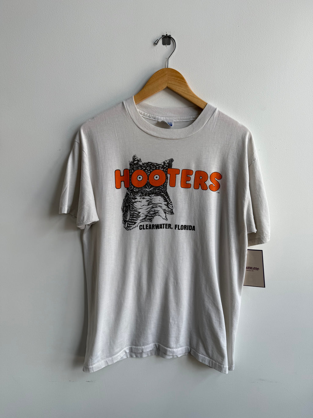 (XL) Hooters Clearwater Tee