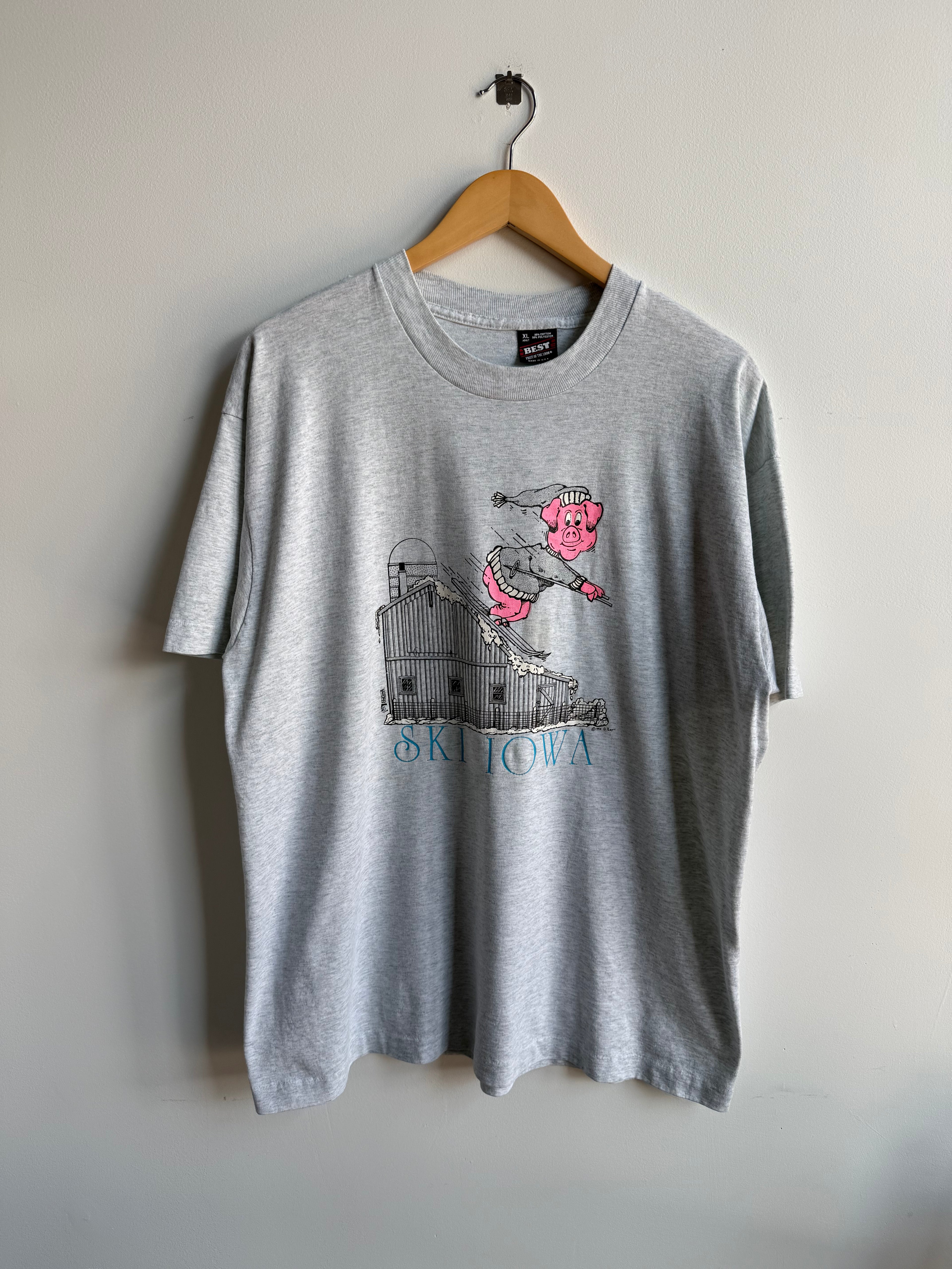 (XL) Ski Iowa Pig Tee