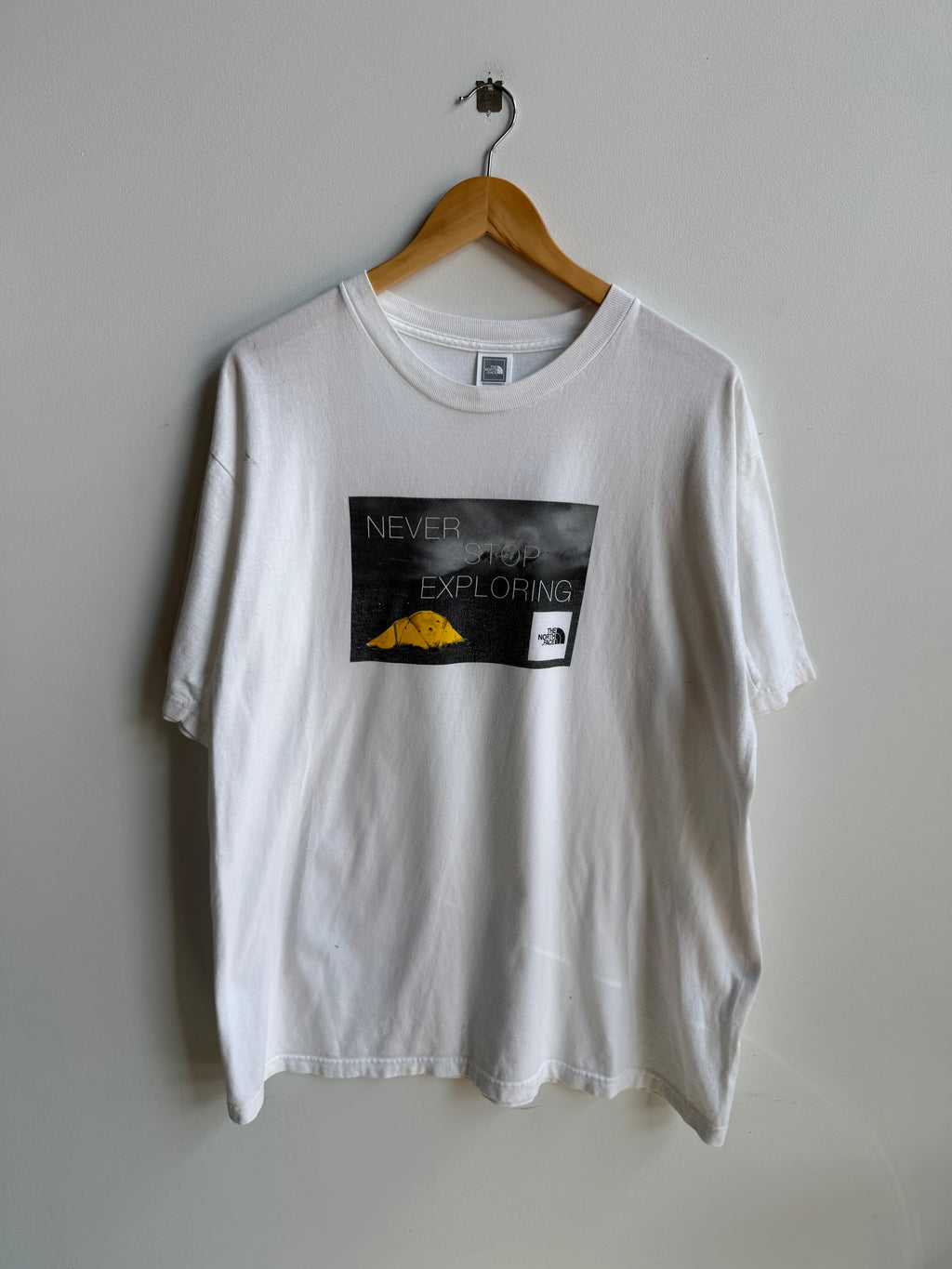 (XL) The North Face Tee