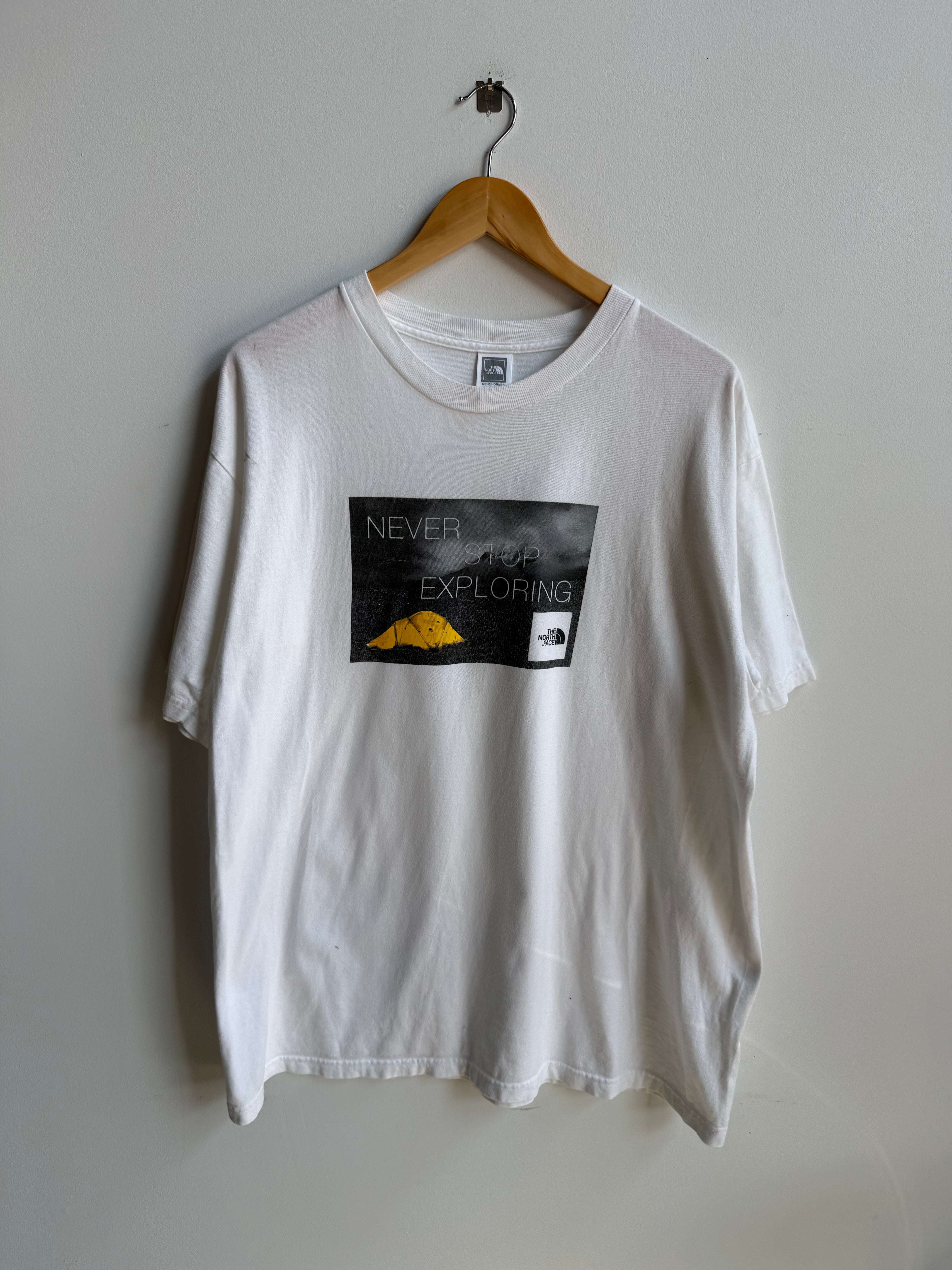 (XL) The North Face Tee