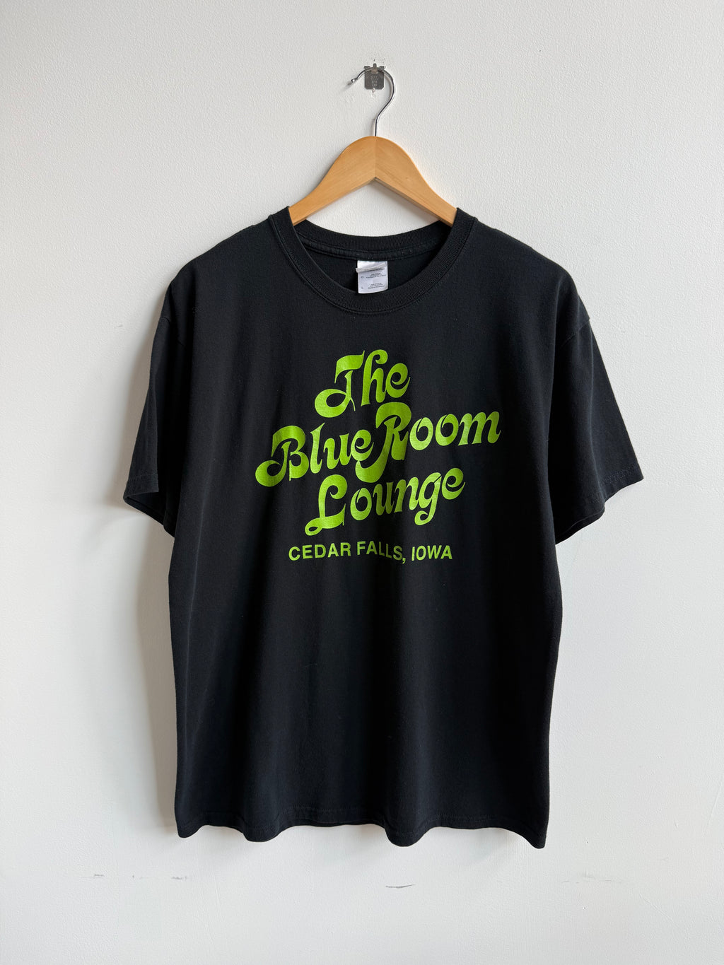 (L) The Blue Room Lounge Tee