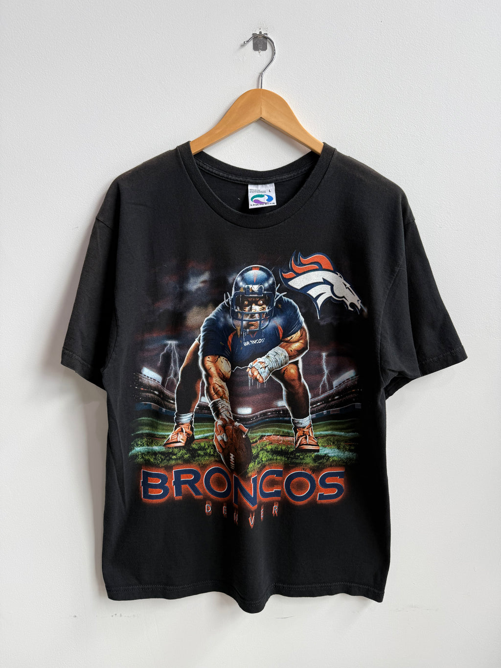 (L) Denver Broncos Tee