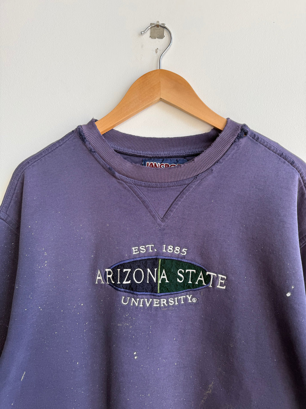 (L) Arizona State Crew