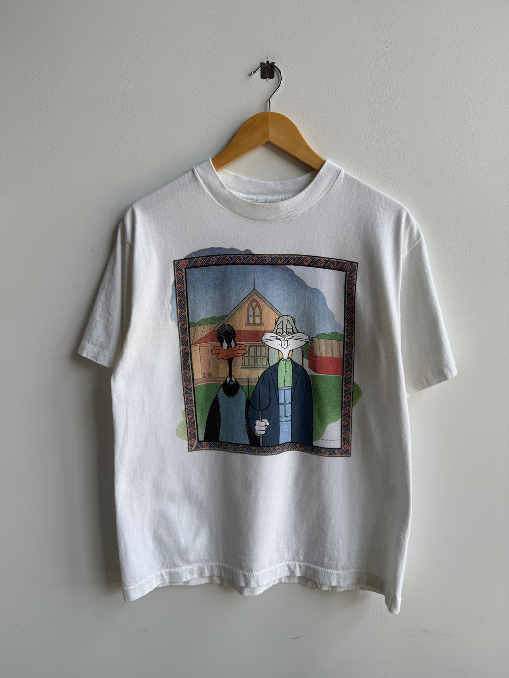 (L) Looney Tunes American Gothic Tee