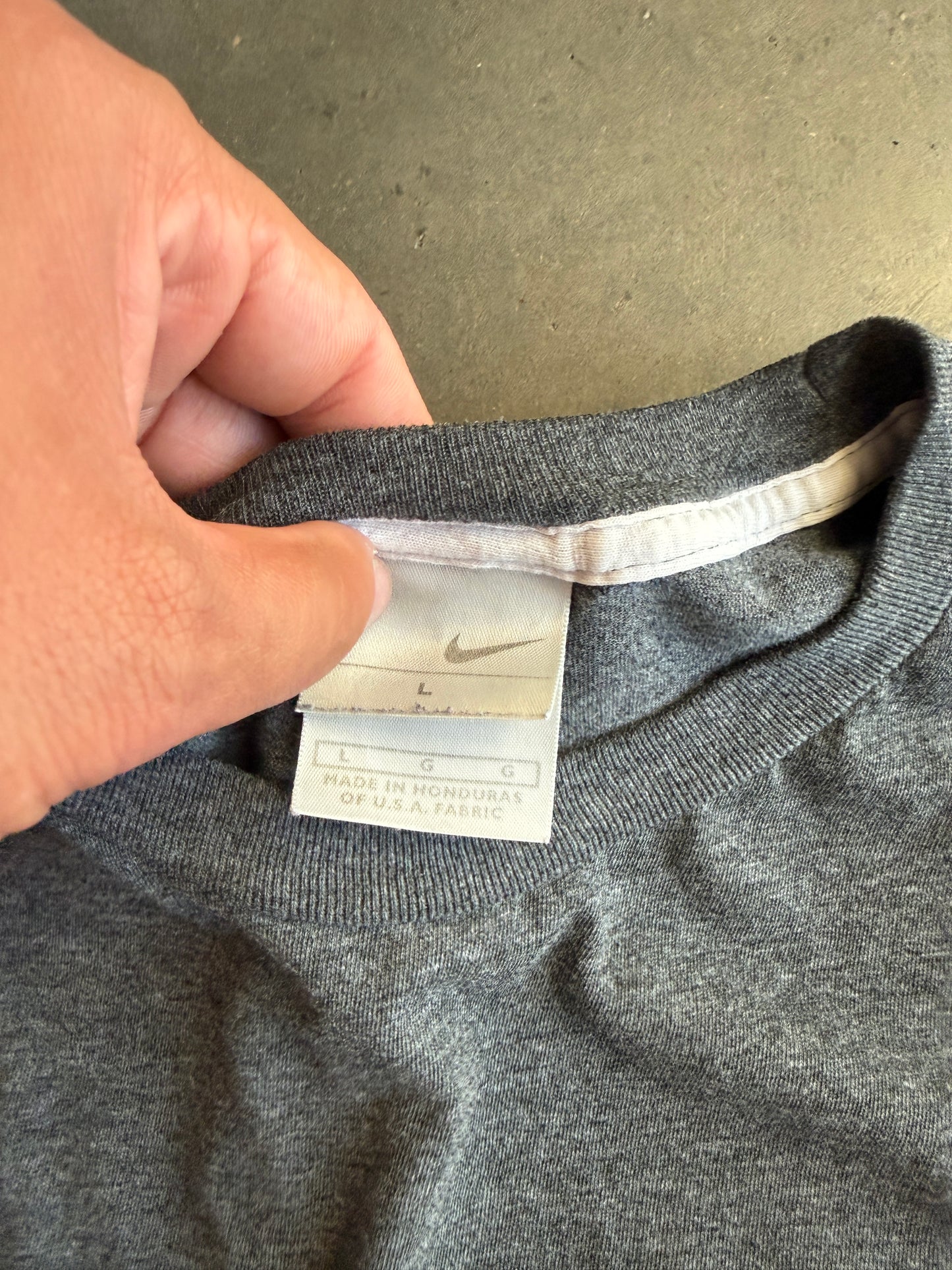 (L) Grey Nike Swoosh Tee