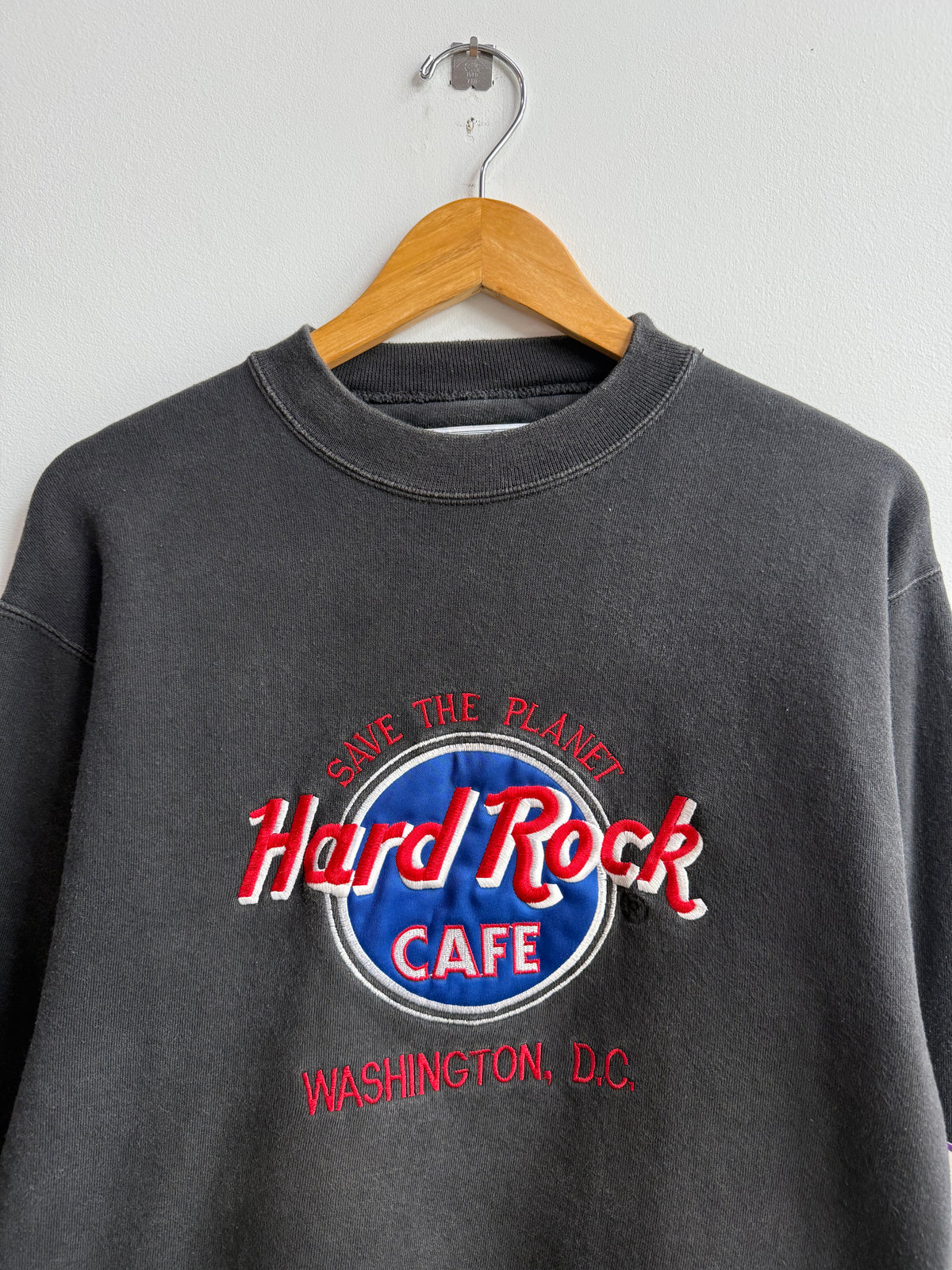 (S) Hard Rock Cafe Crew