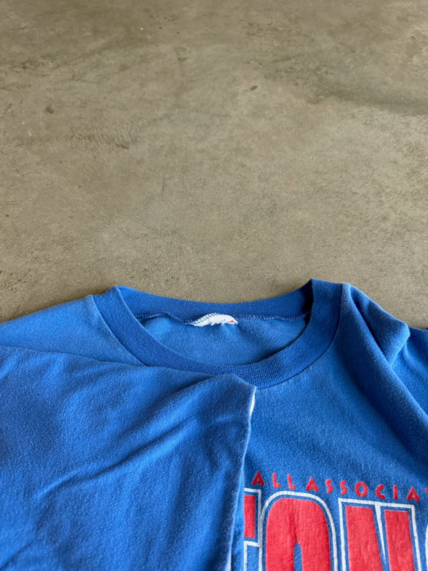 (L) Detroit Pistons Central Division Tee
