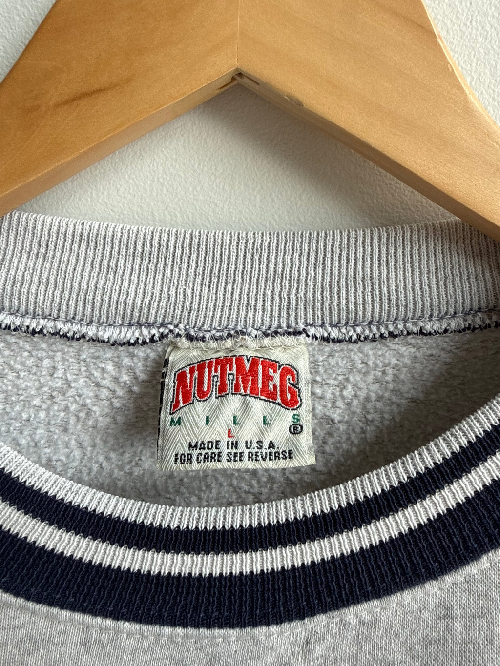 (L) Dallas Cowboys Nutmeg Mills Crew