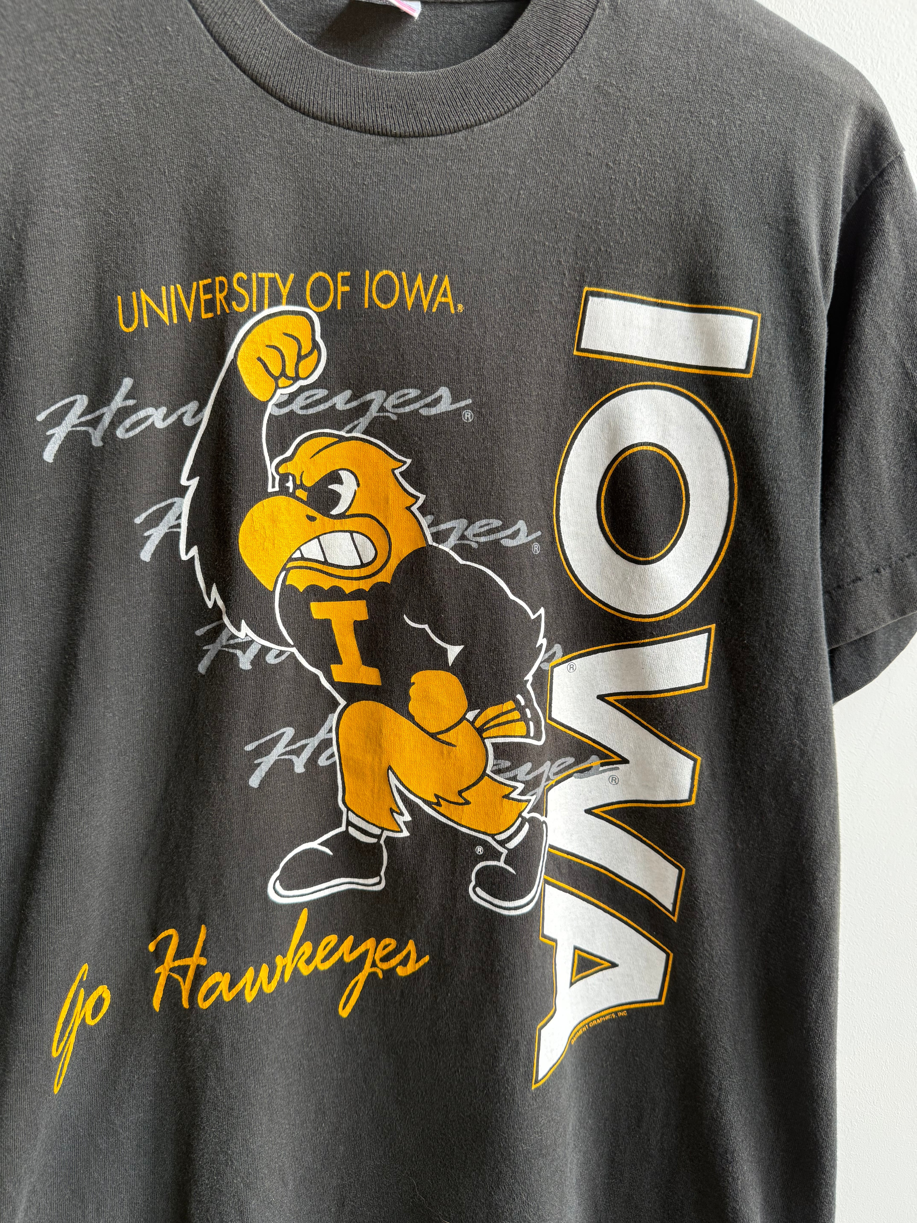 (L) Iowa Hawkeyes Tee