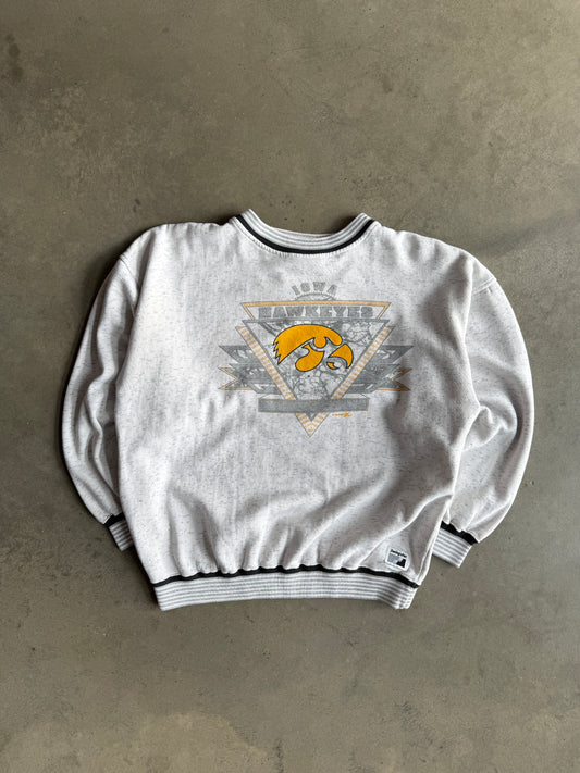 (L) Iowa Hawkeyes Crew