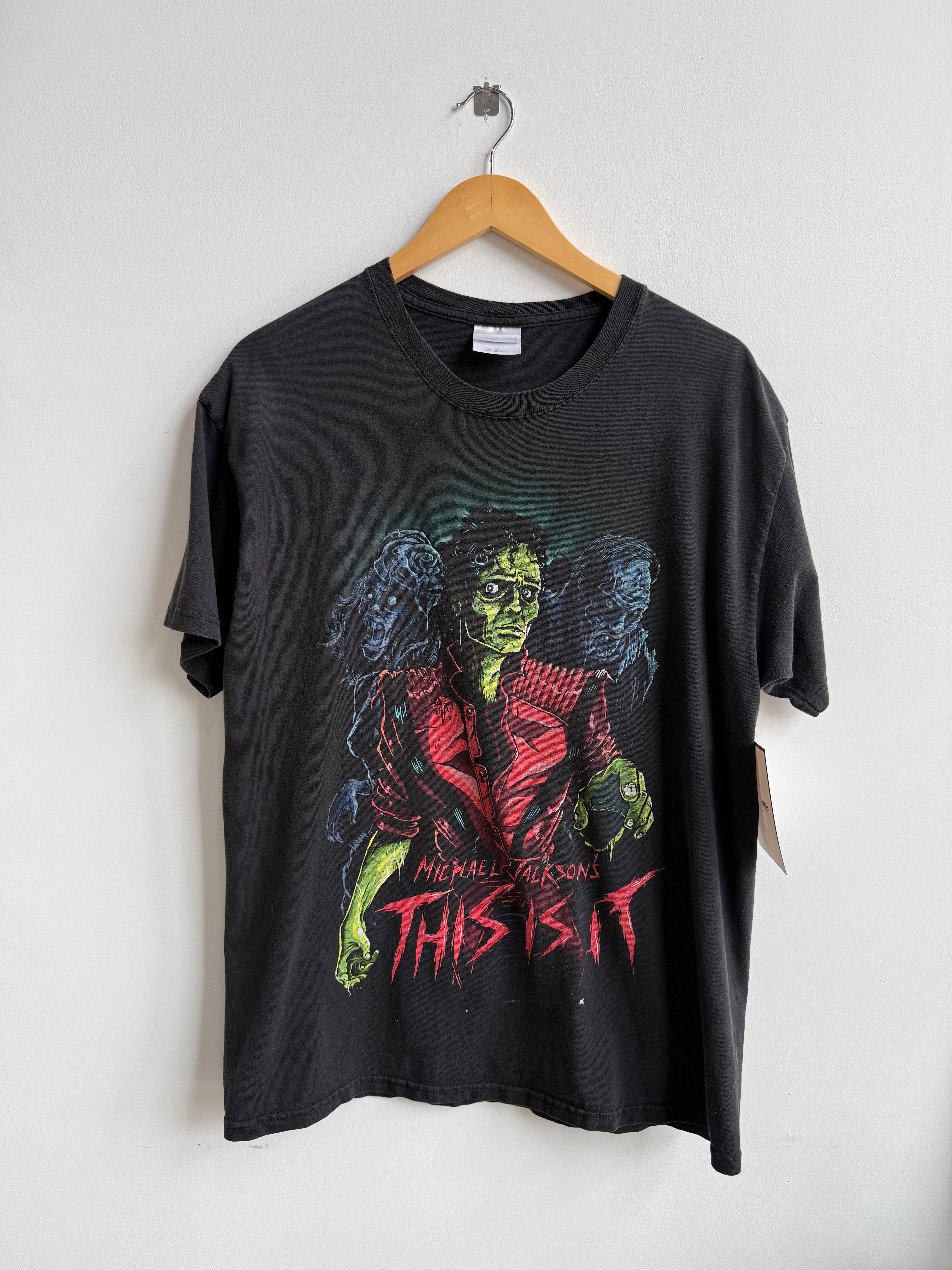 (L) Michael Jackson “This Is It” Tee
