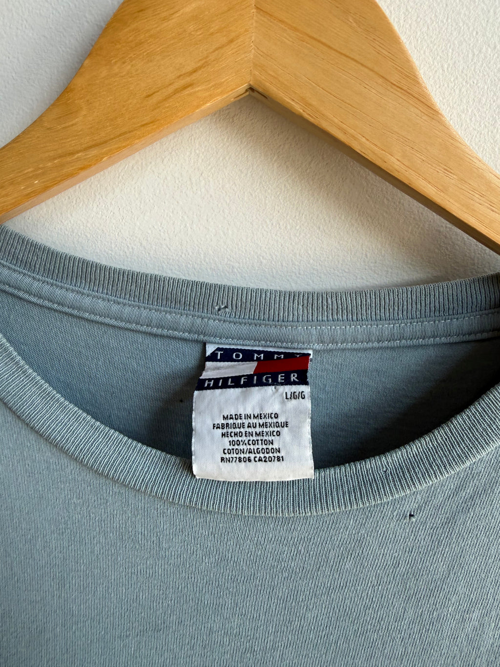 (XL) Tommy Hilfiger Tee