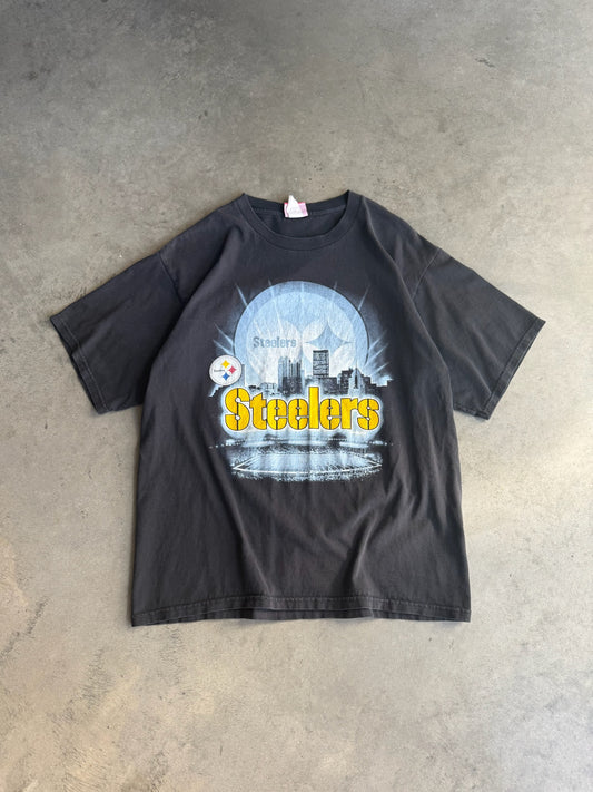 (L) Pittsburgh Steelers Skyline Tee