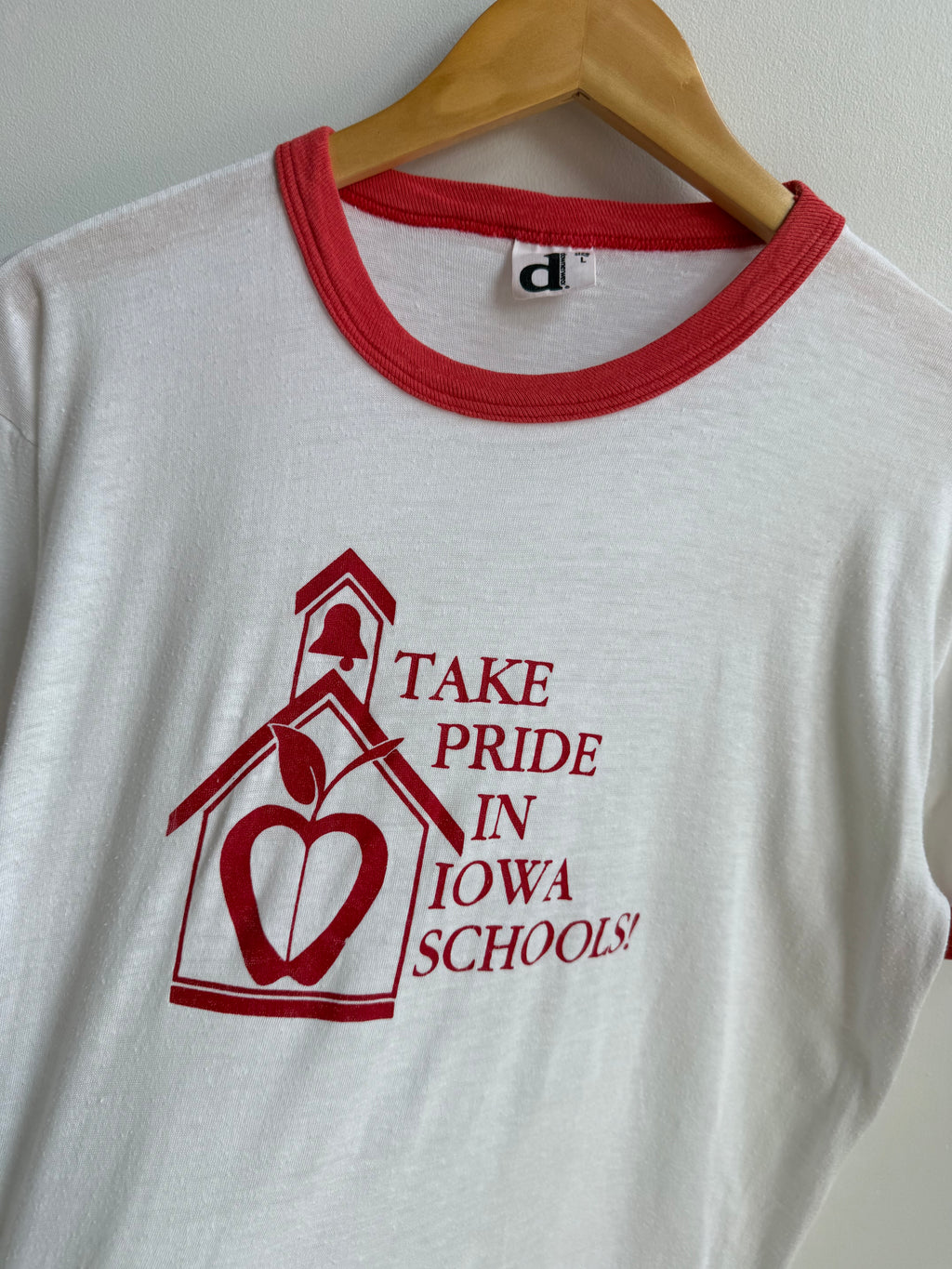 (M) Take Pride in Iowa Schools Tee