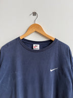 (L) Nike Mini Swoosh Tee