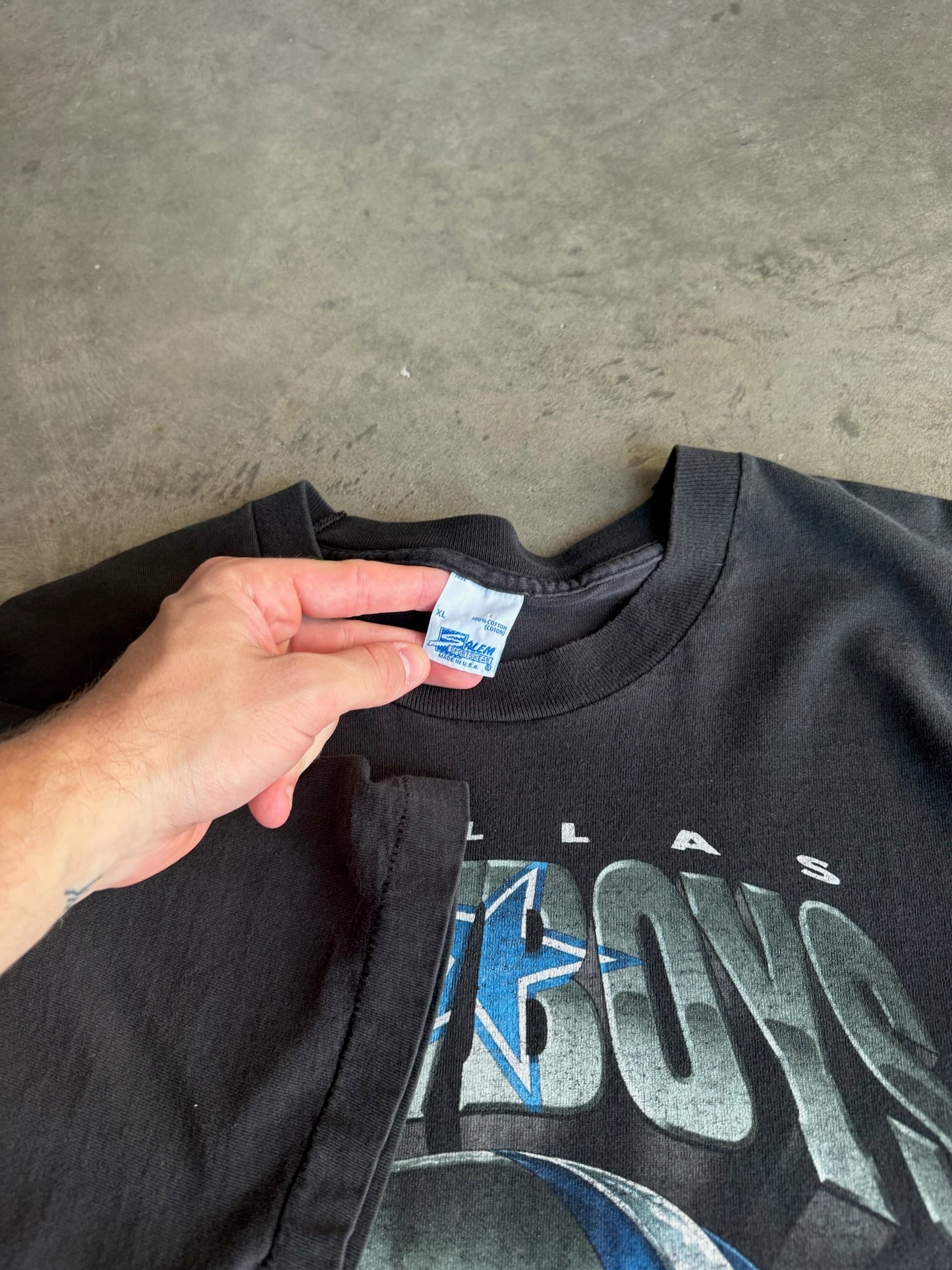 (XL) Dallas Cowboys Helmet Tee