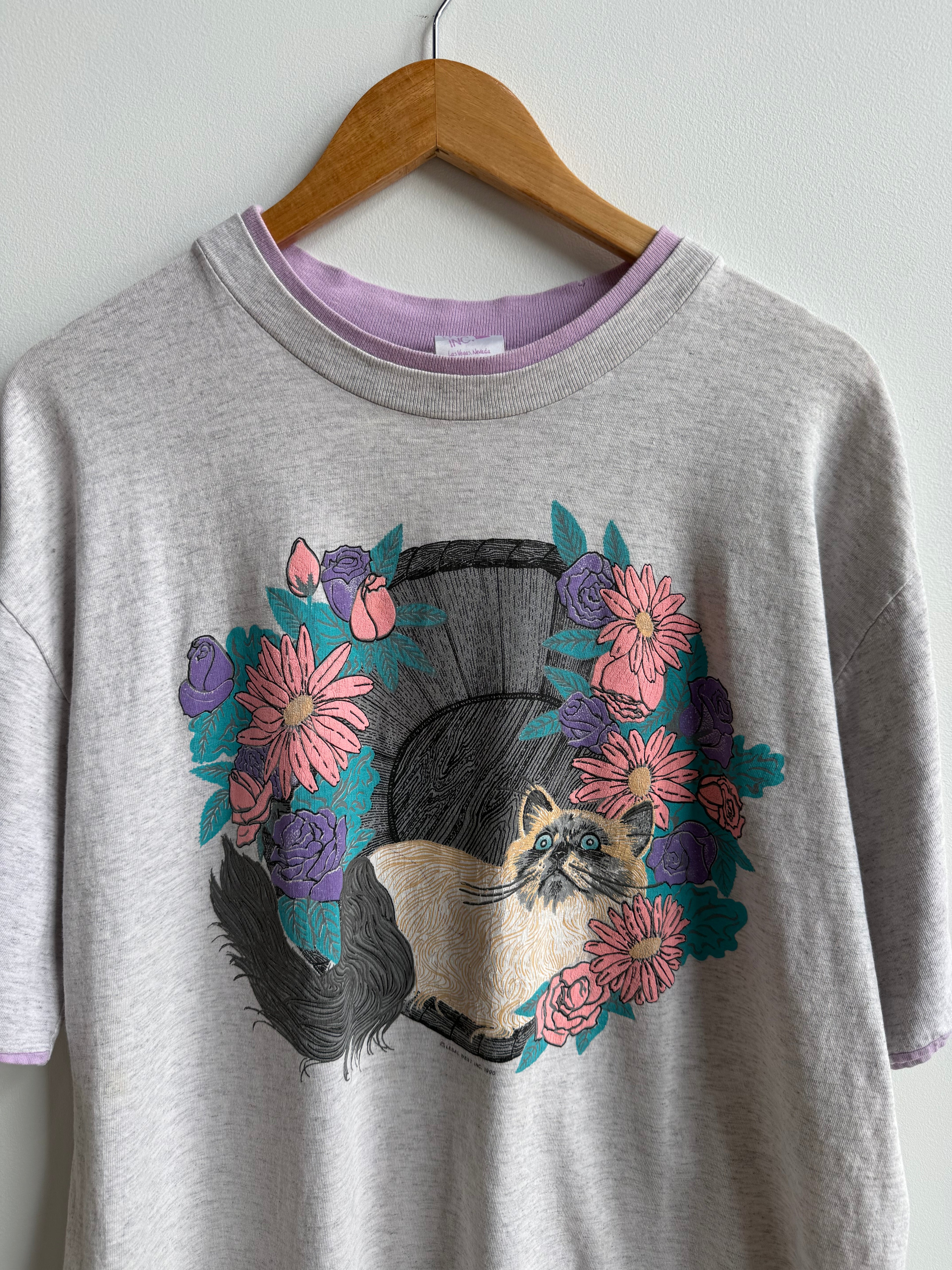 (XL) Cats and Flower Tee
