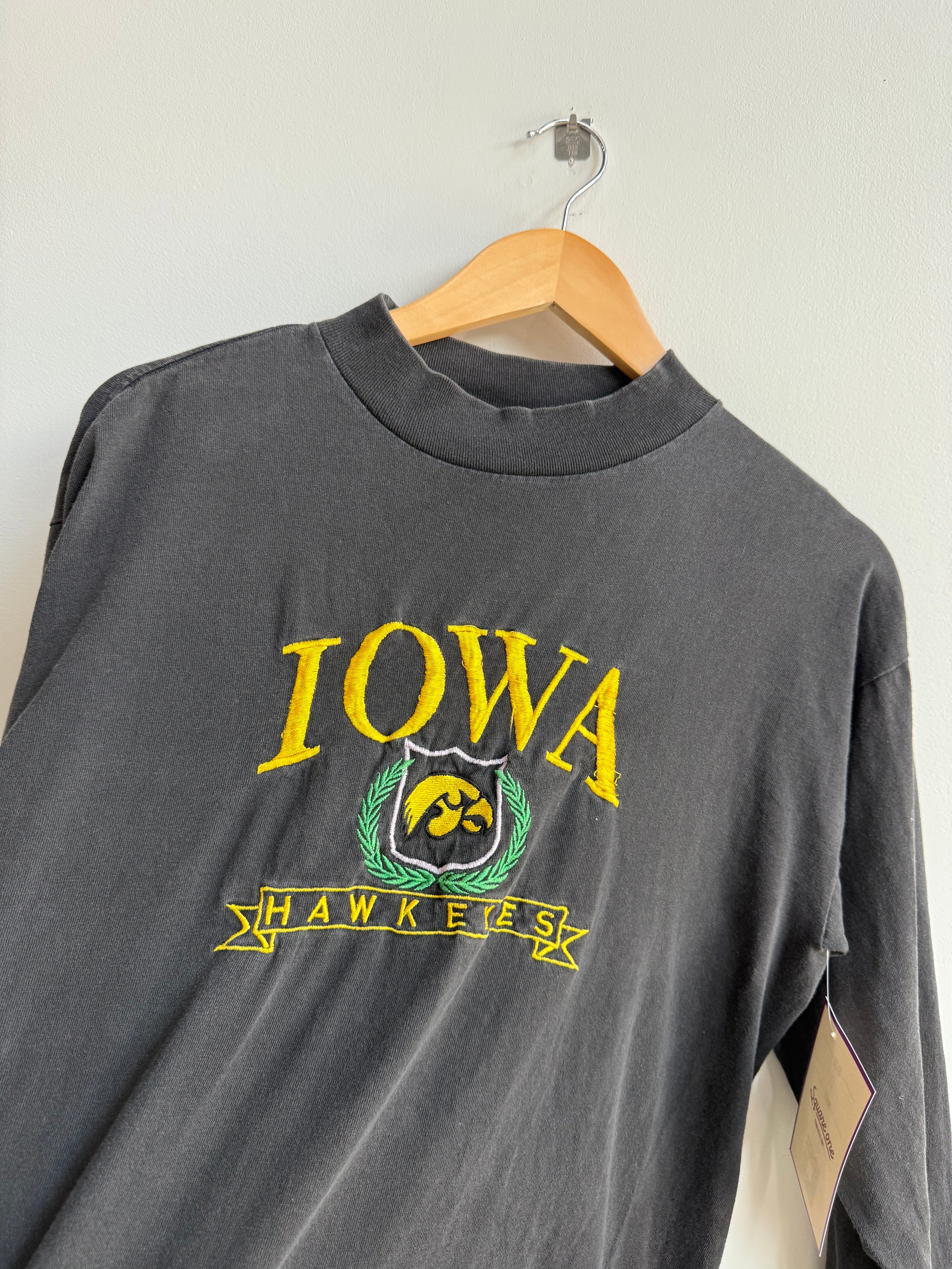 (M) Iowa Longsleeve Tee