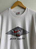 (L) Nike Just Do It Tee