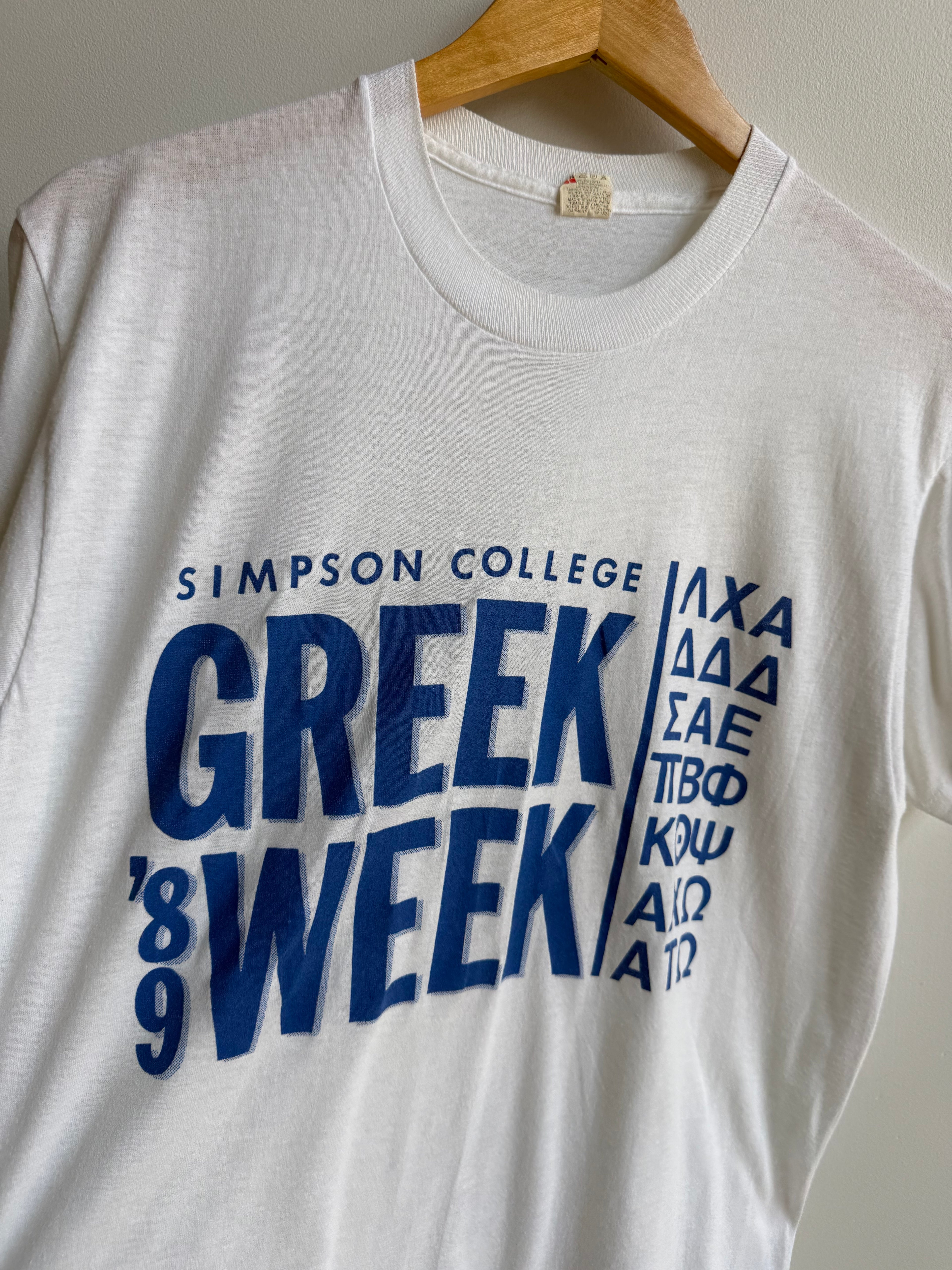 (L) Simpson College Tee