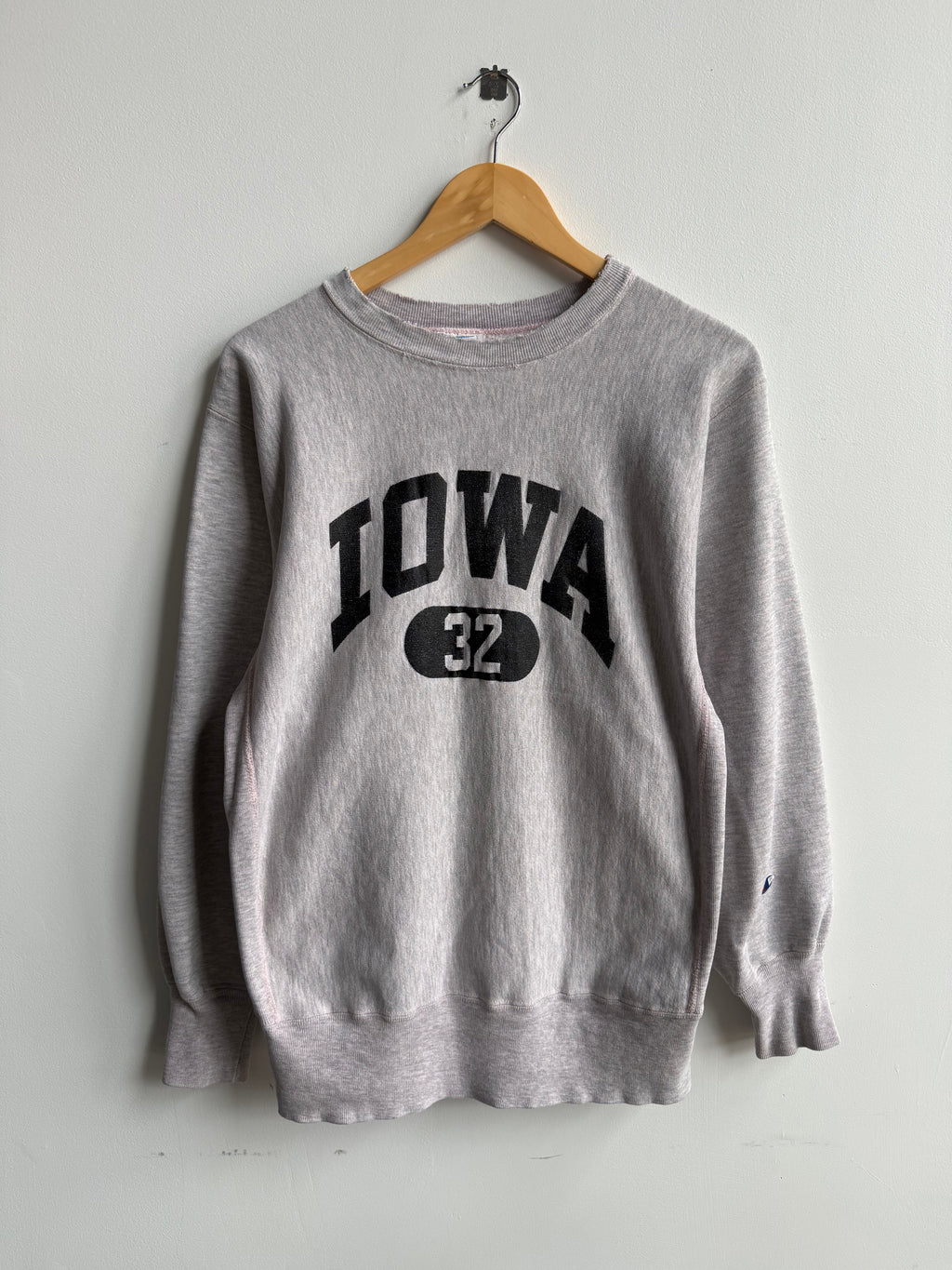 (L) Iowa Reverse Weave Crew