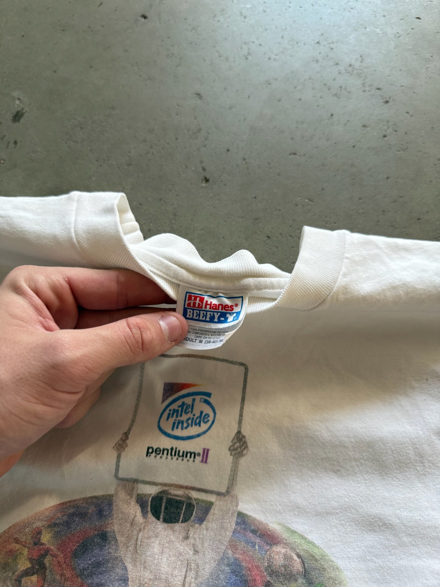 (S) Intel Processor Tee