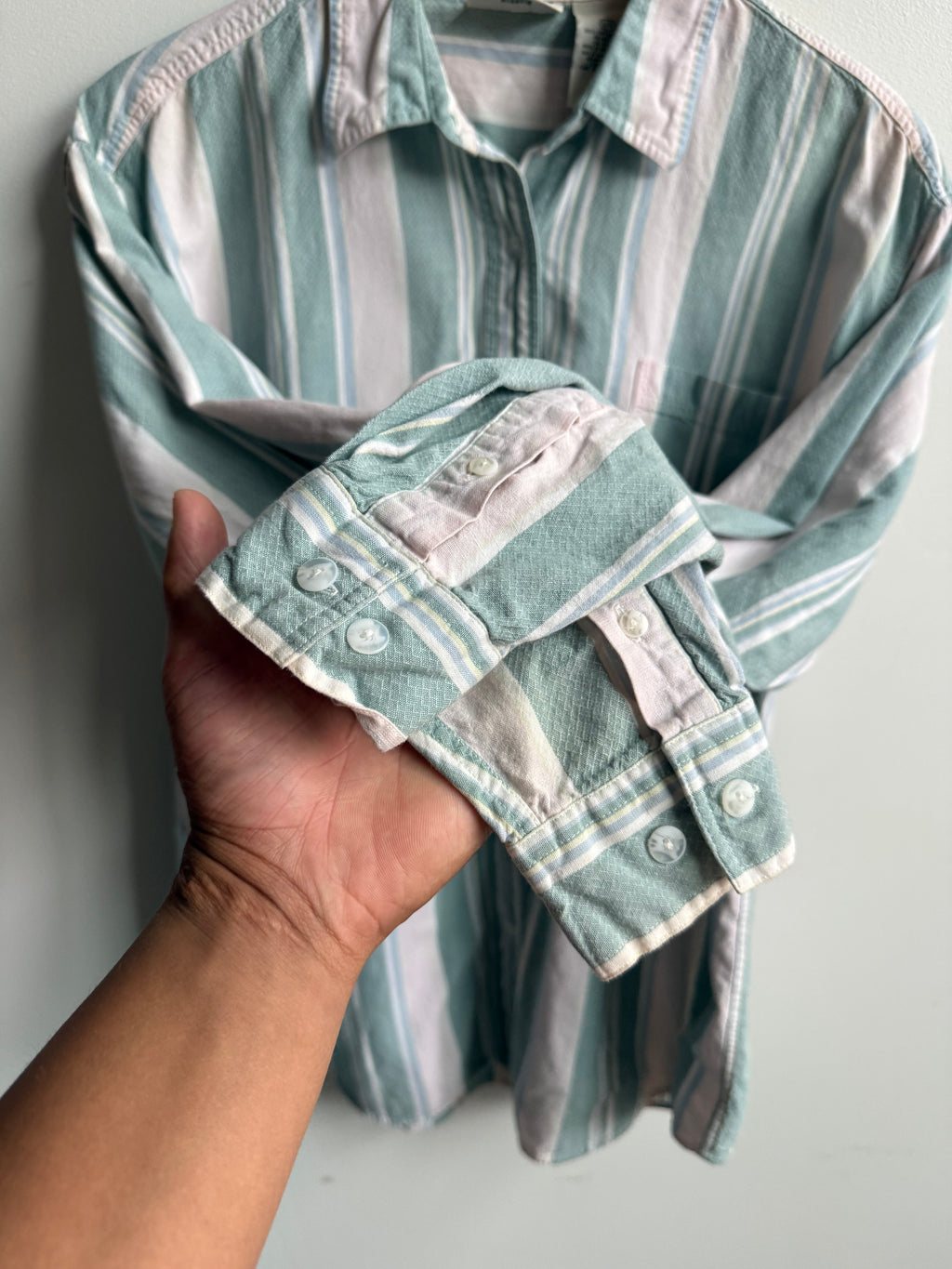 (L) Northern Reflections Button Up