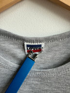 (L) Levi’s USA Tee