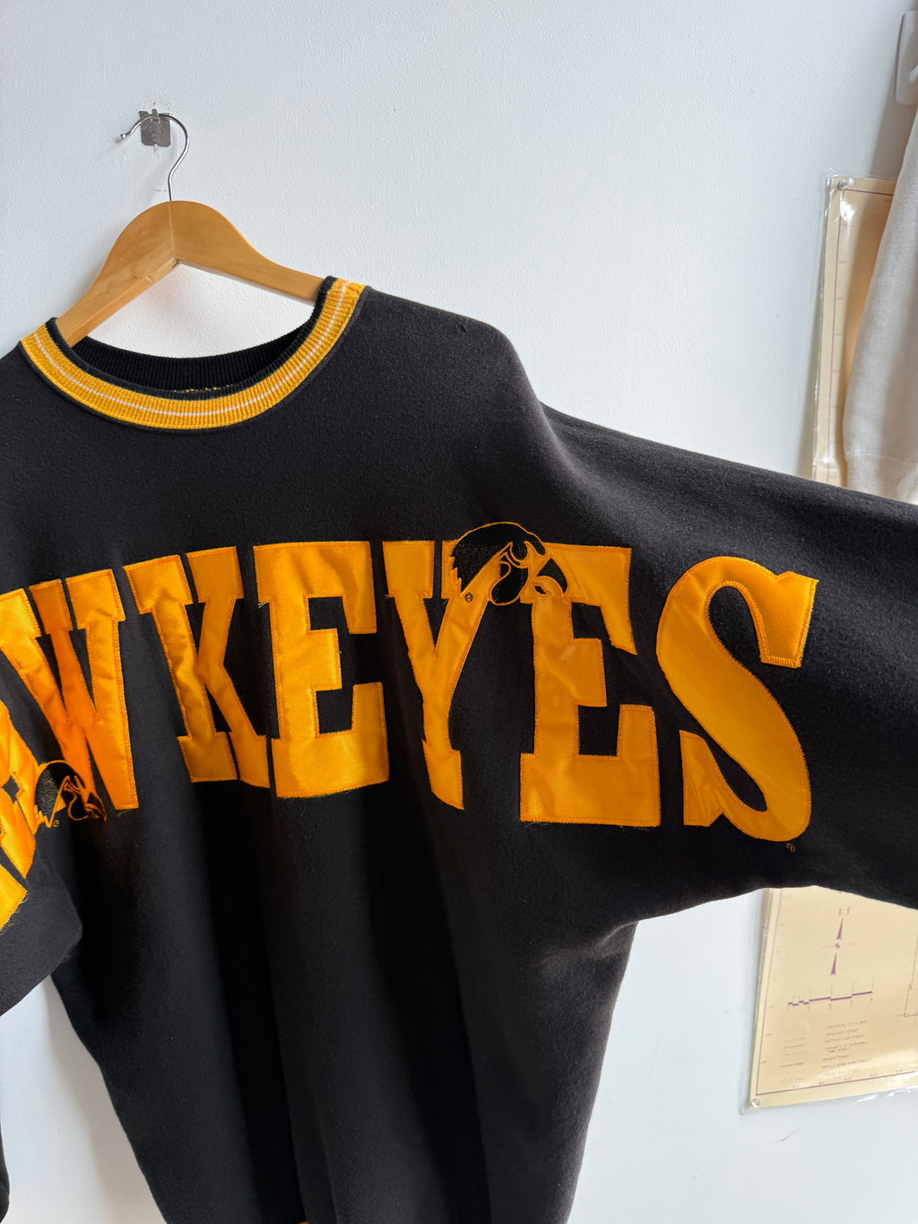 (XL) Iowa Hawkeyes Spellout Crew