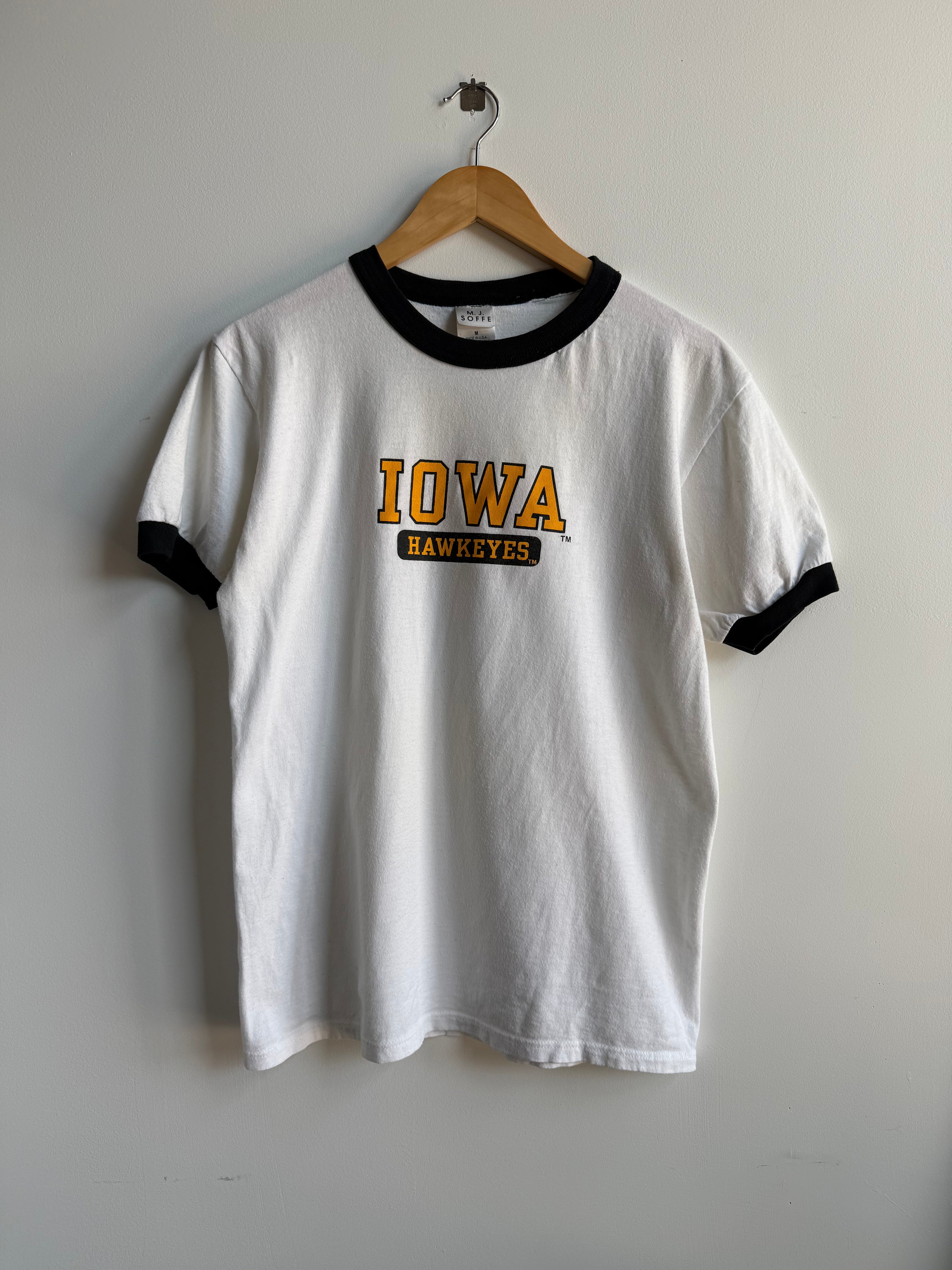 (M) Iowa Hawkeyes Tee