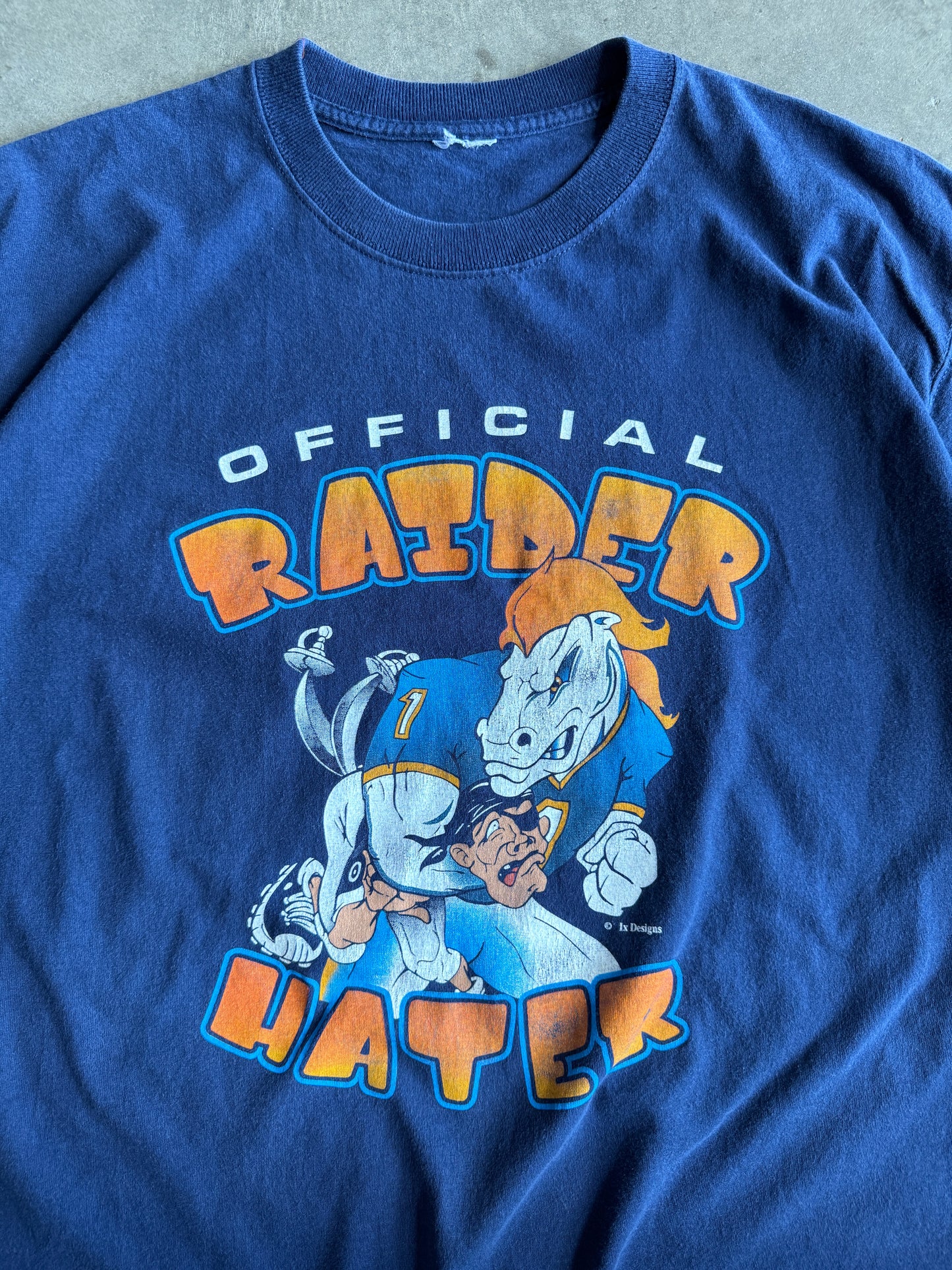 (XL) Denver Broncos Raider Hater Tee